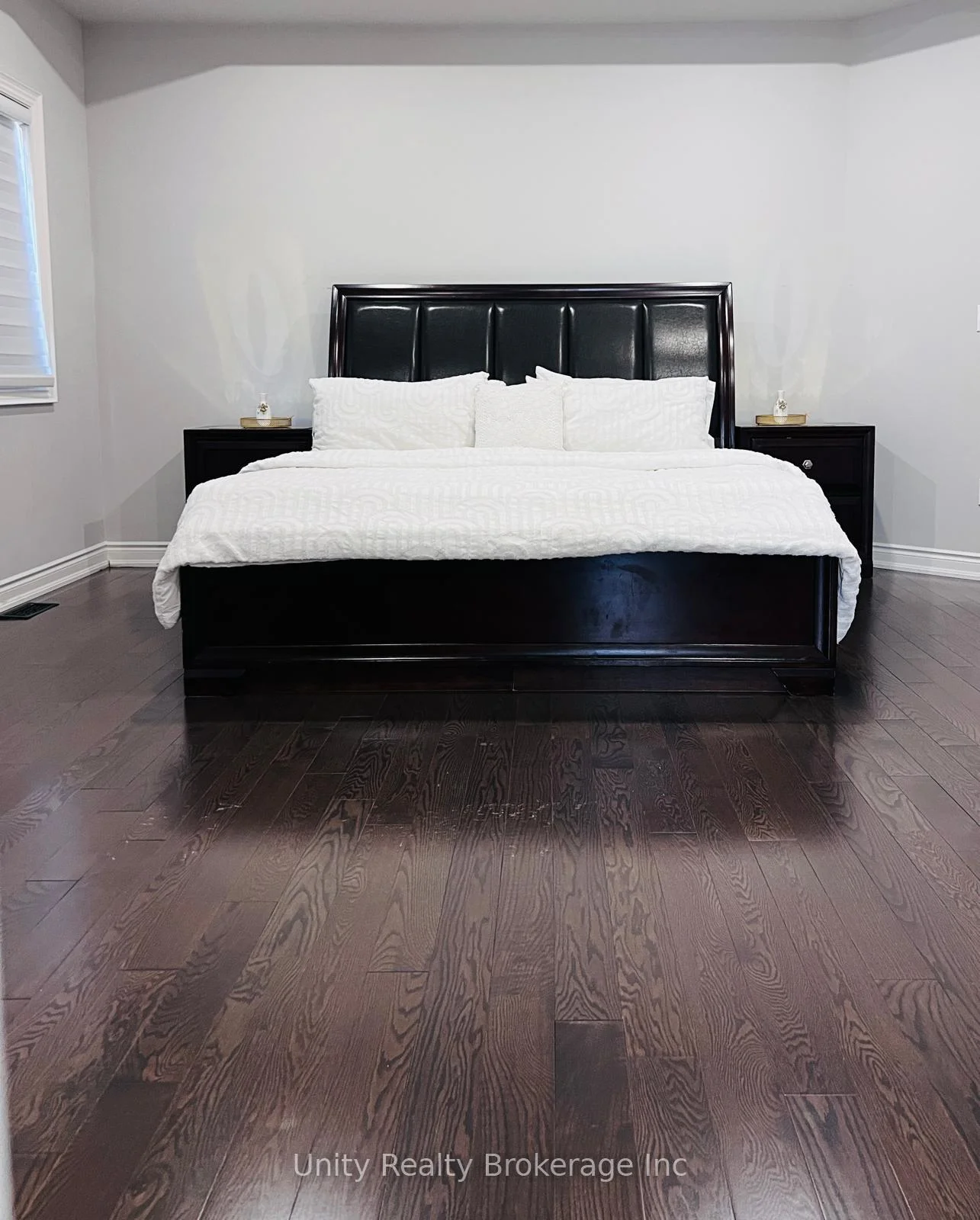 Photo 14 of 16 Benmore Crescent, Brampton, Vales of Castlemore — HOMEH