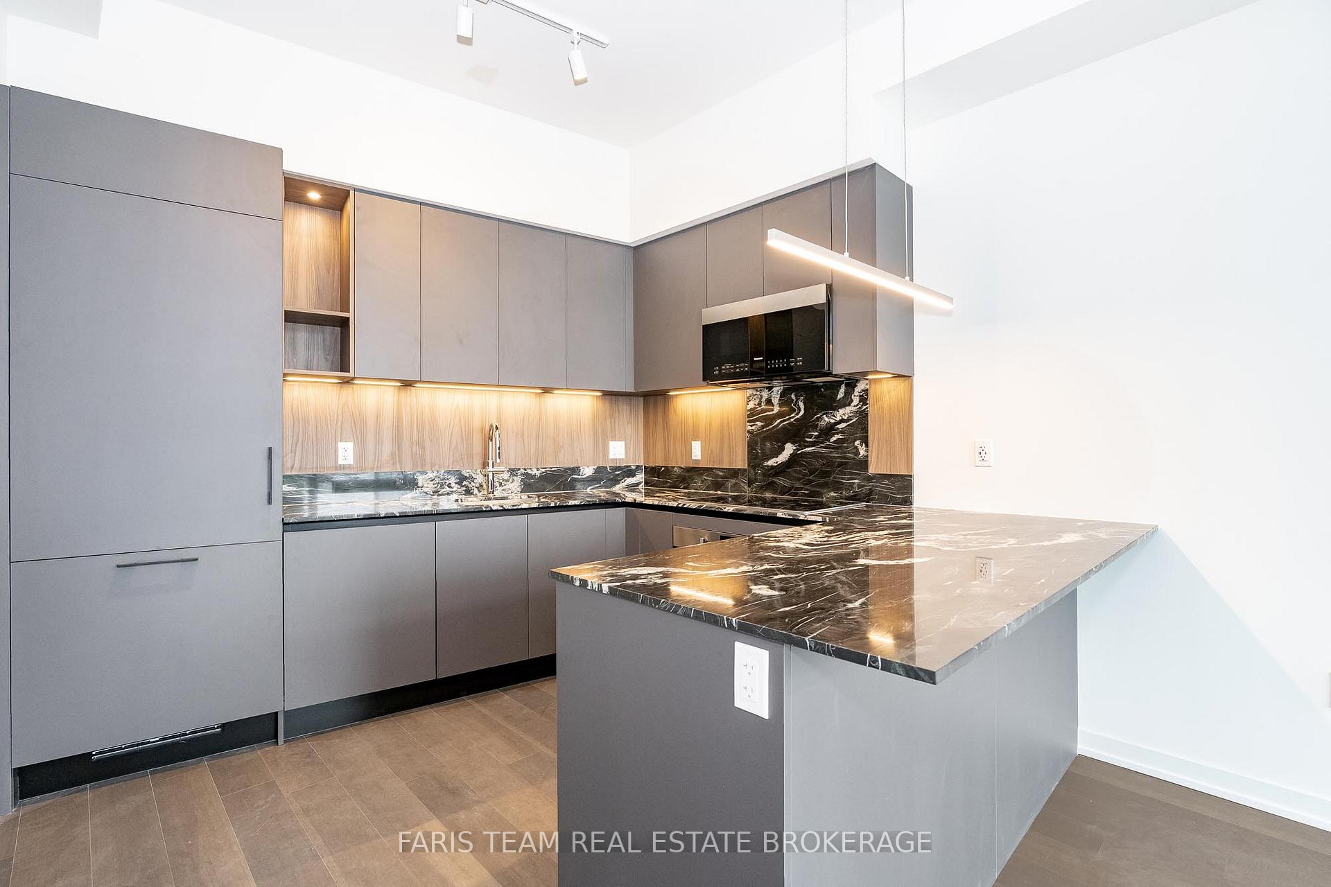 Photo 6 of Unit 3301, 39 Mary Street, Barrie, City Centre — HOMEH