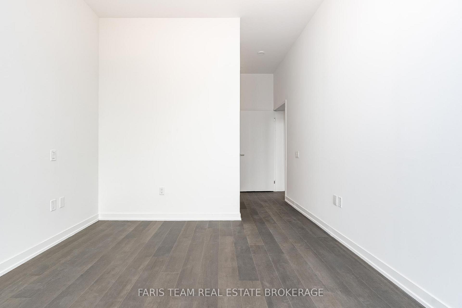 Photo 15 of Unit 3301, 39 Mary Street, Barrie, City Centre — HOMEH