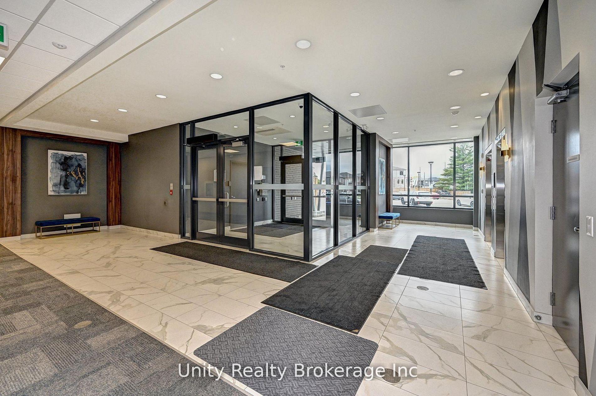 Photo 3 of 26 Lowes Street W, Guelph, Clairfields/Hanlon Business Park — HOMEH