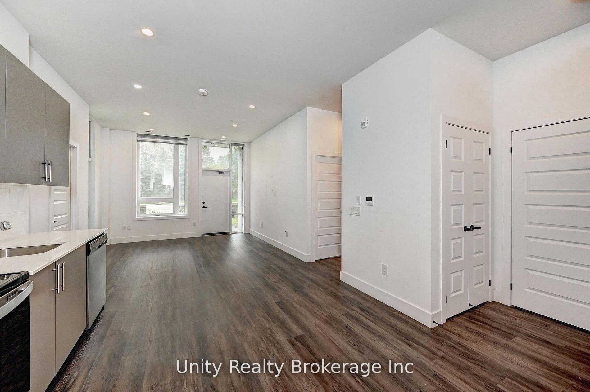 Photo 10 of 26 Lowes Street W, Guelph, Clairfields/Hanlon Business Park — HOMEH