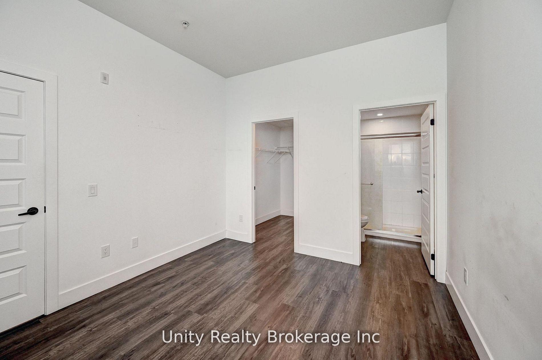 Photo 18 of 26 Lowes Street W, Guelph, Clairfields/Hanlon Business Park — HOMEH