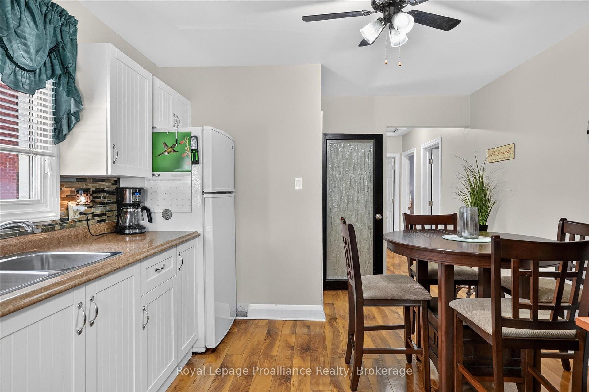 Photo 9 of 837 Sherburne Street, Peterborough, Otonabee Ward 1 — HOMEH