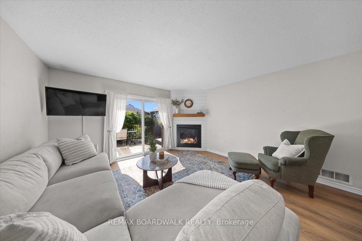 Photo 16 of 13 Allan Bond Court, Arnprior, Arnprior — HOMEH