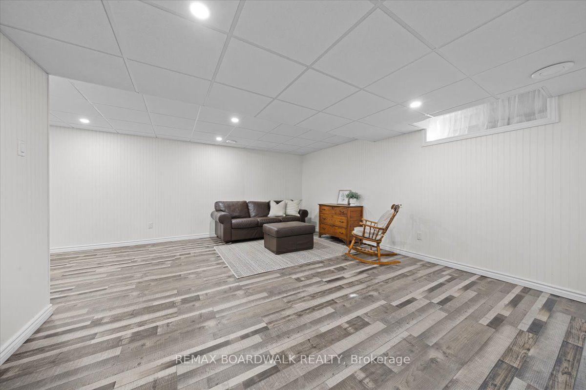 Photo 32 of 13 Allan Bond Court, Arnprior, Arnprior — HOMEH