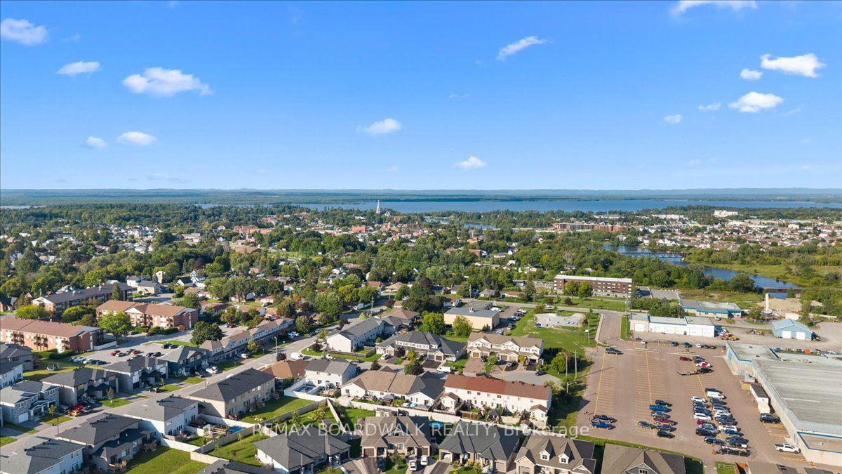 Photo 42 of 13 Allan Bond Court, Arnprior, Arnprior — HOMEH