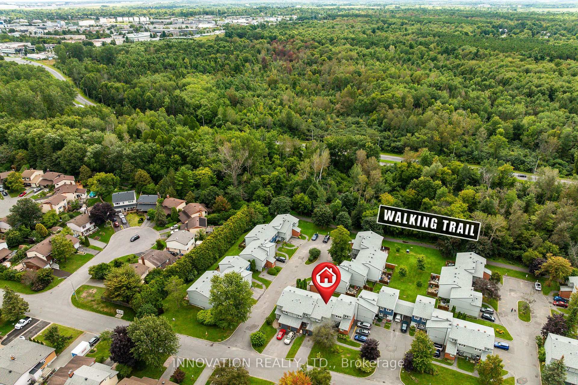 Photo 3 of Unit C, 18 Benlea Drive, Ottawa, Tanglewood — HOMEH