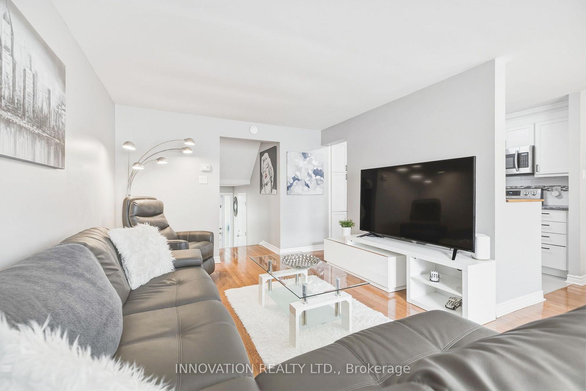 Photo 7 of Unit C, 18 Benlea Drive, Ottawa, Tanglewood — HOMEH