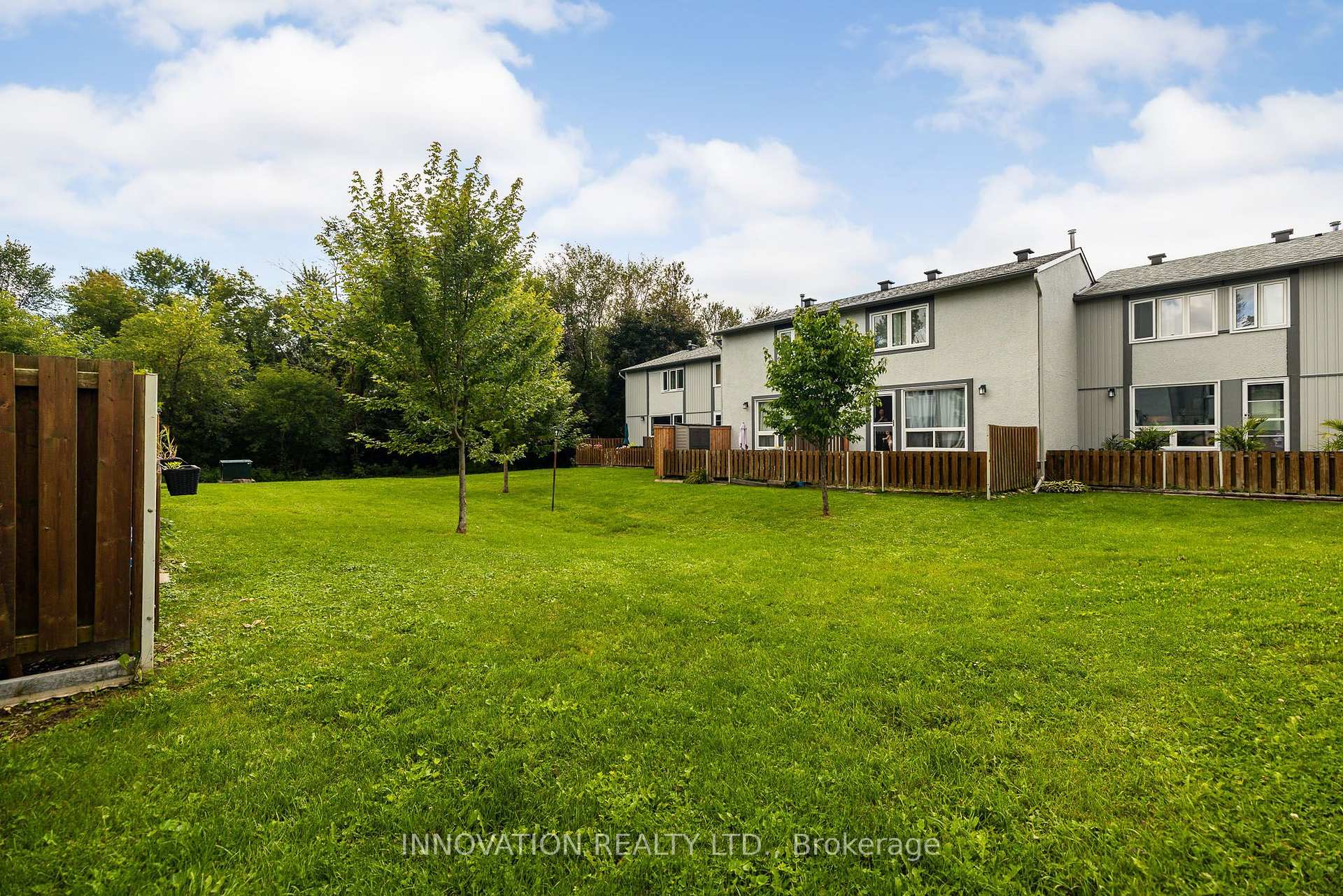 Photo 28 of Unit C, 18 Benlea Drive, Ottawa, Tanglewood — HOMEH