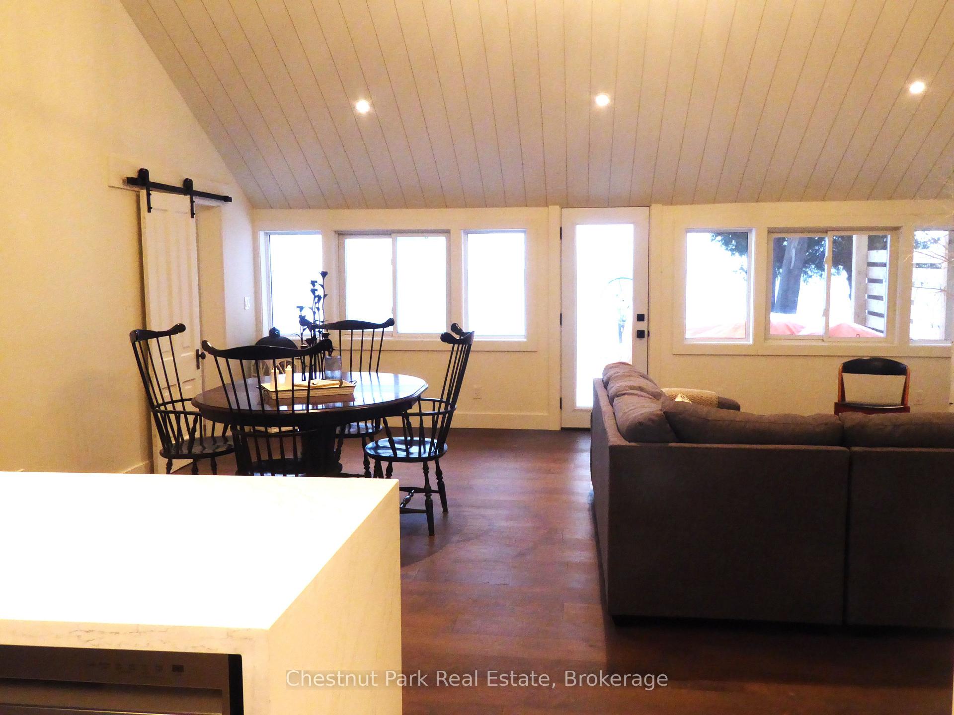 Photo 10 of 121 Kiowana Beach Road, Meaford — HOMEH