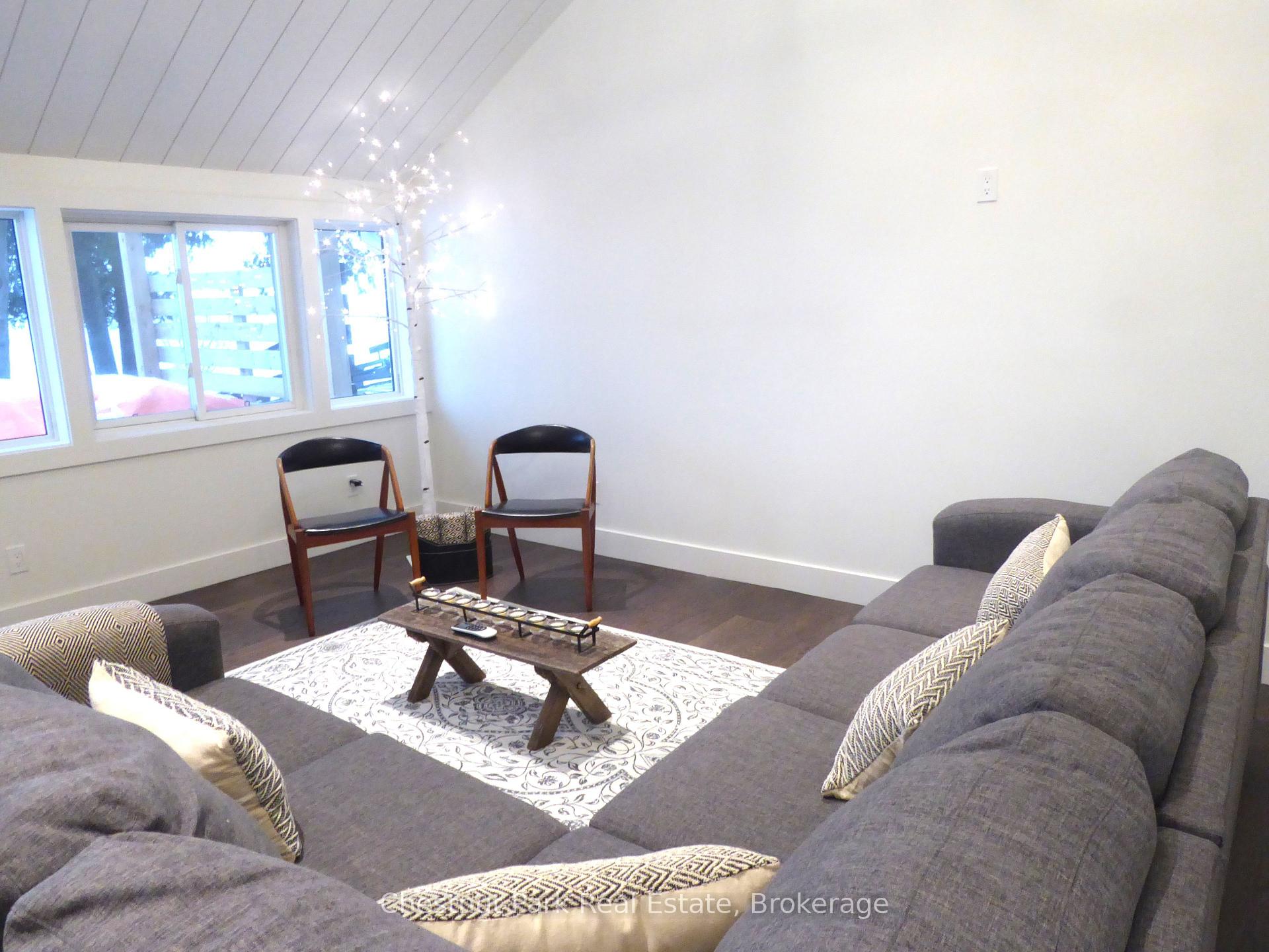 Photo 16 of 121 Kiowana Beach Road, Meaford — HOMEH