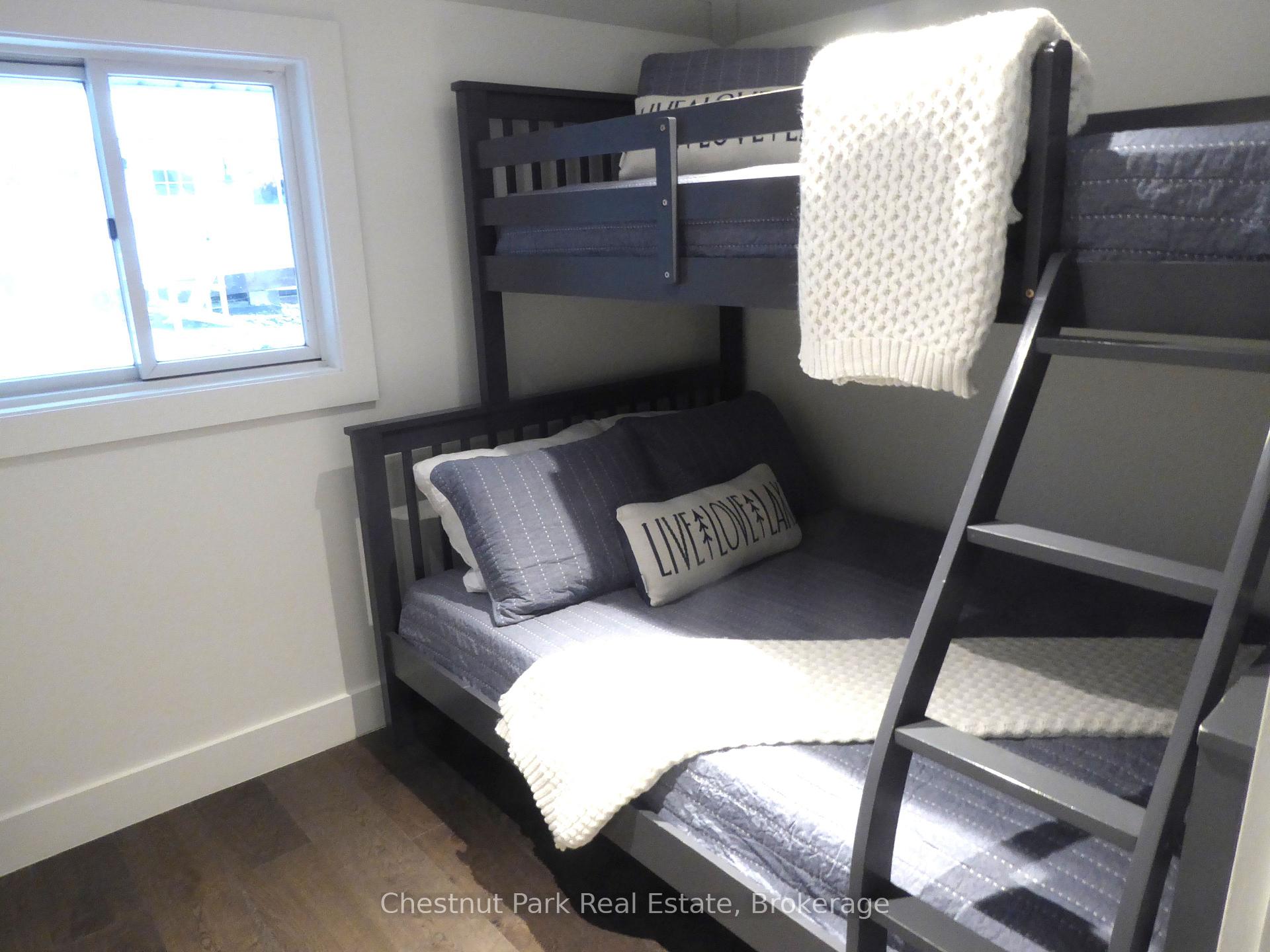 Photo 22 of 121 Kiowana Beach Road, Meaford — HOMEH