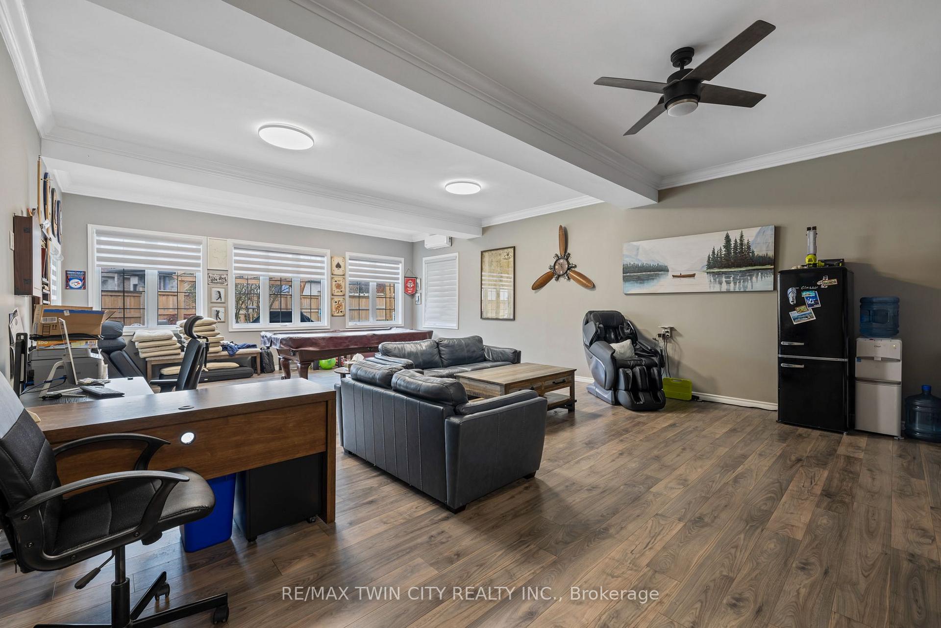 Photo 8 of 169 Mount Pleasant Street, Brantford, Empire South — HOMEH