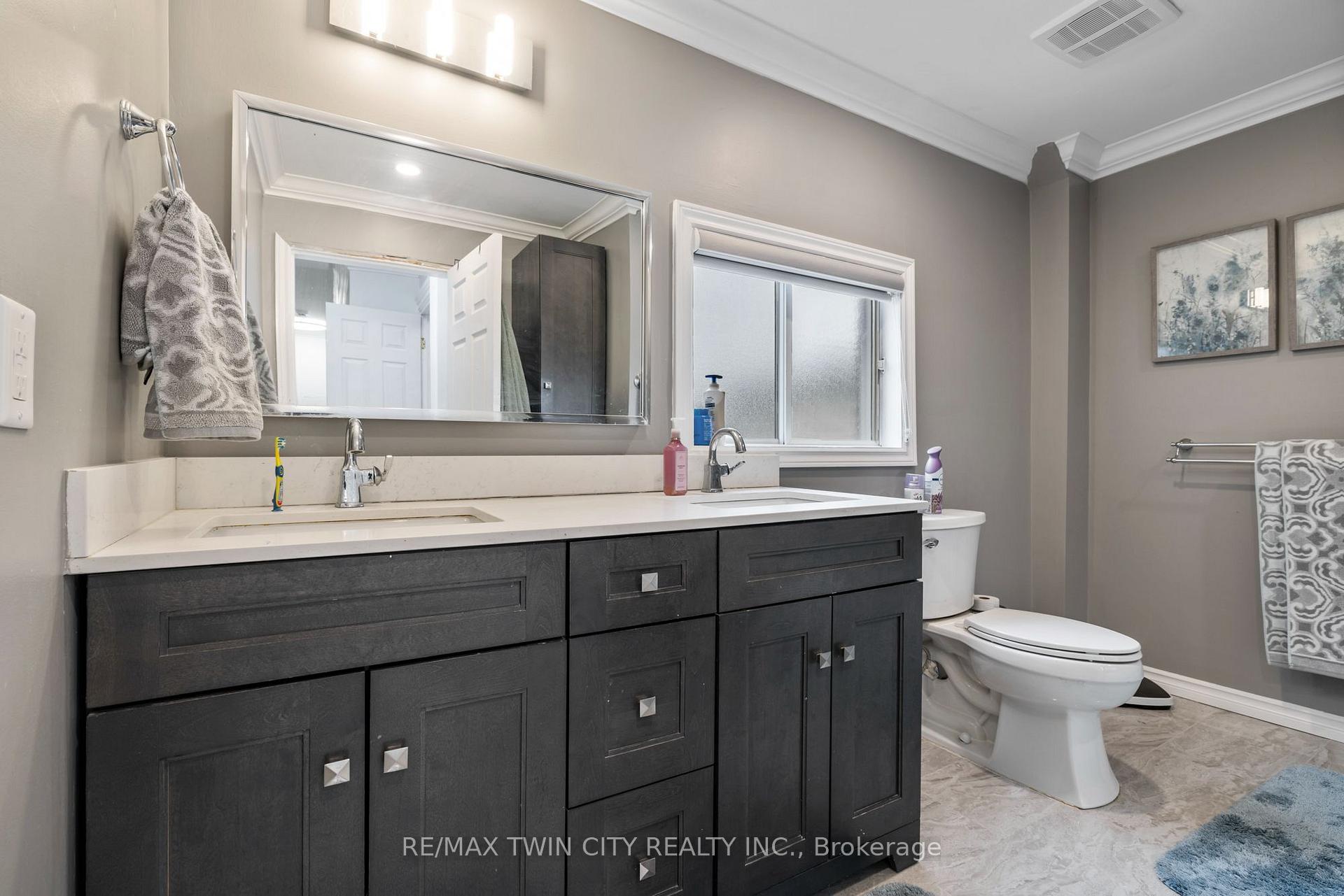 Photo 27 of 169 Mount Pleasant Street, Brantford, Empire South — HOMEH