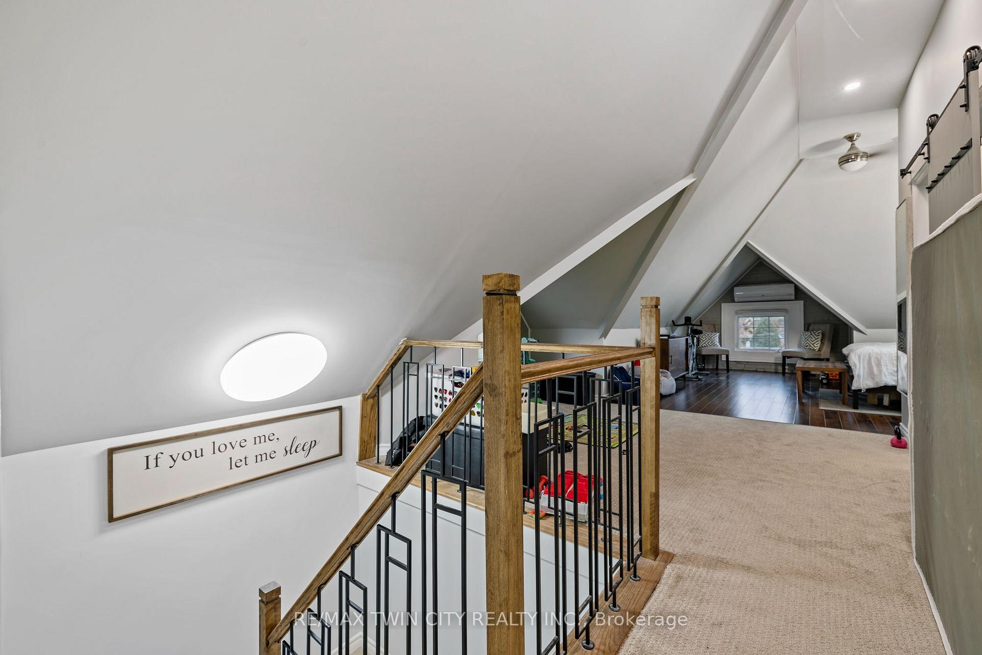 Photo 38 of 169 Mount Pleasant Street, Brantford, Empire South — HOMEH