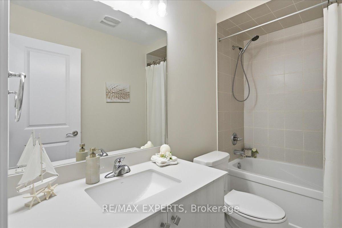 Photo 34 of 68 Lorne Thomas Place, New Tecumseth, Alliston — HOMEH