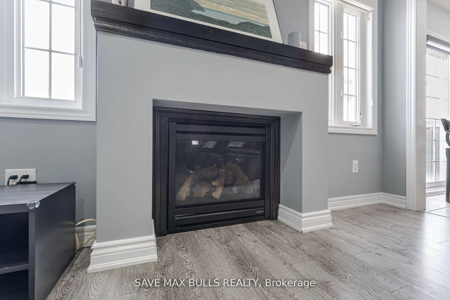 Photo 9 of 26 Beachville Circle, Brampton, Credit Valley — HOMEH