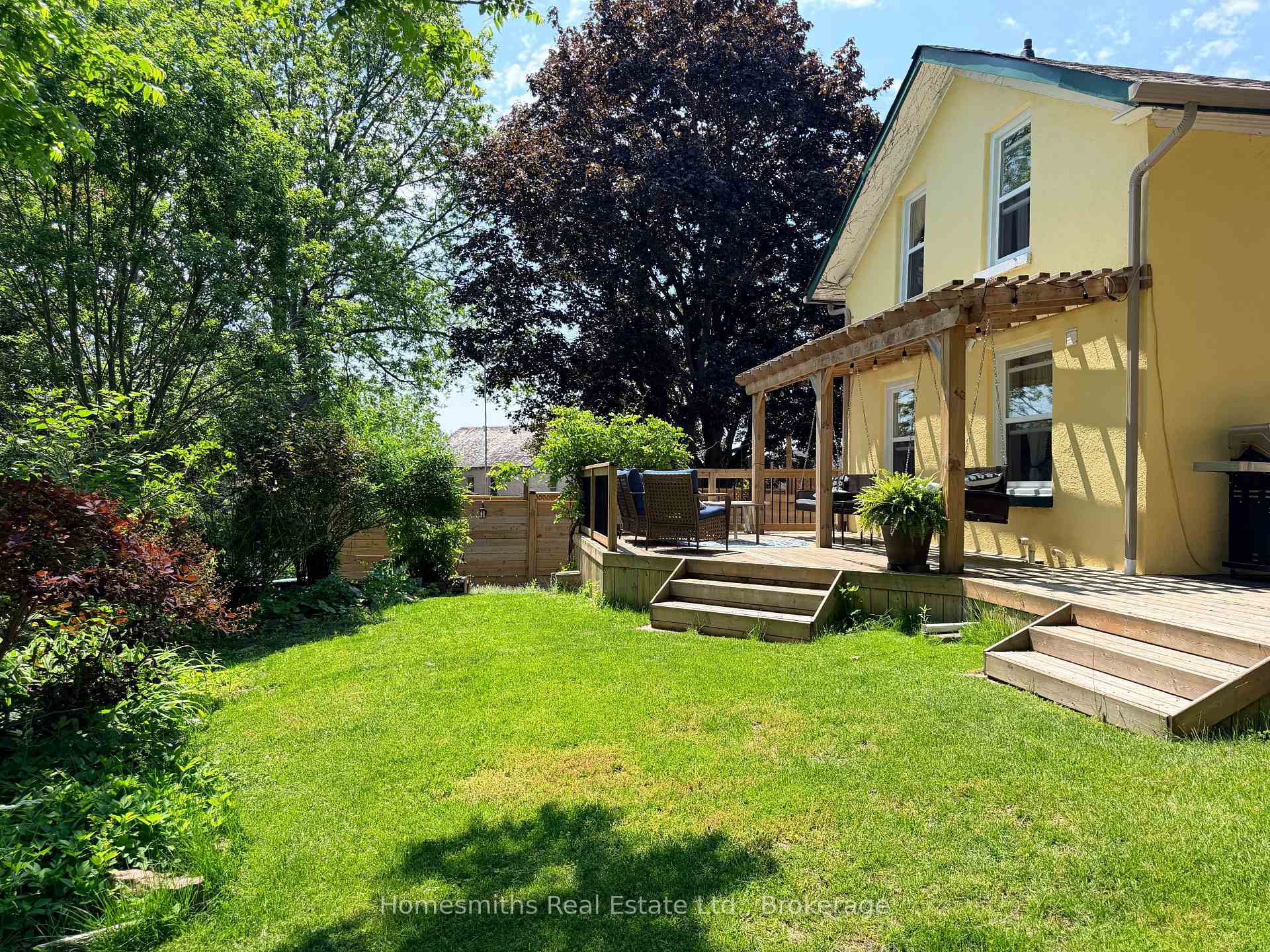 Photo 1 of 1002 Ontario Street, Cobourg — HOMEH