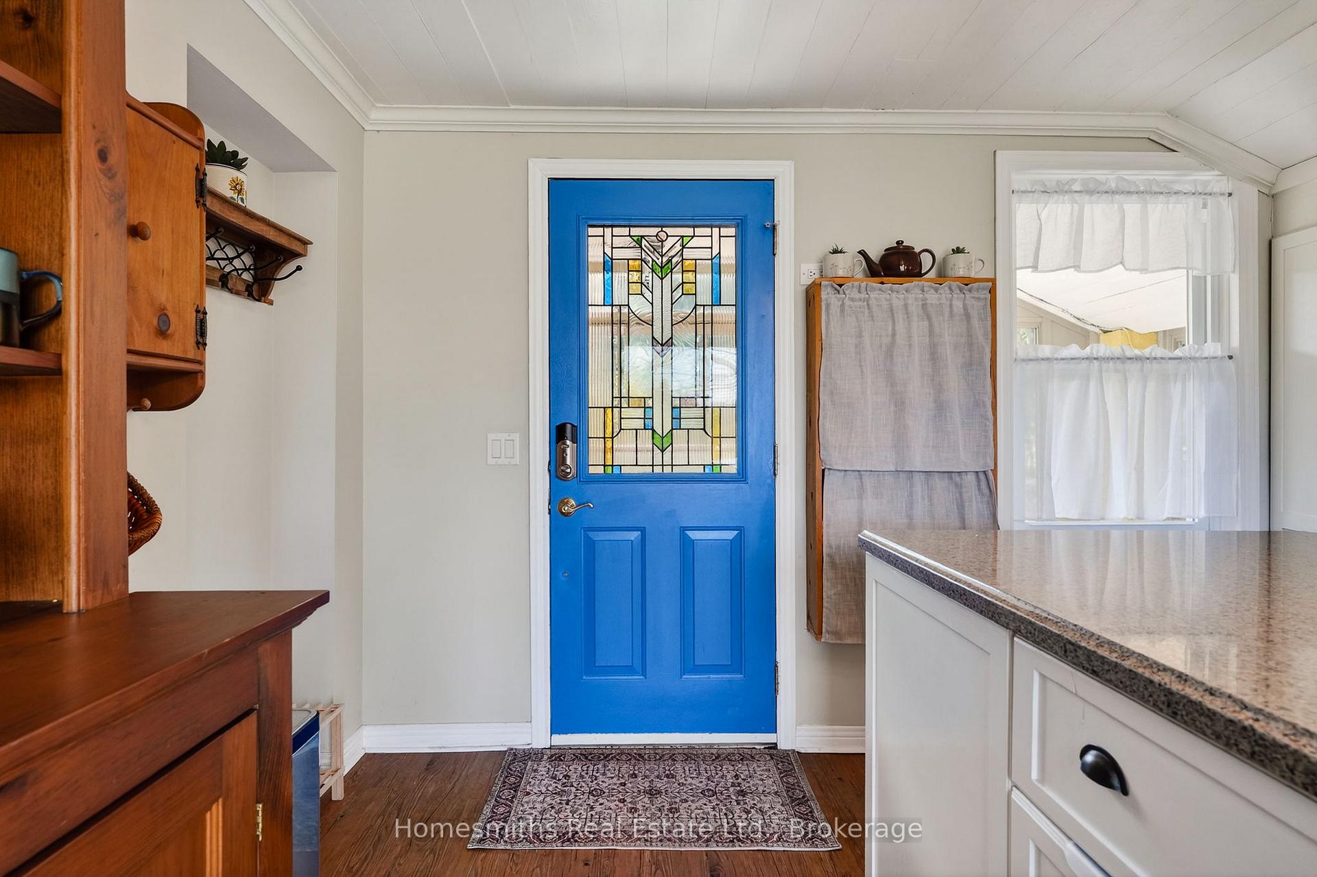 Photo 6 of 1002 Ontario Street, Cobourg — HOMEH
