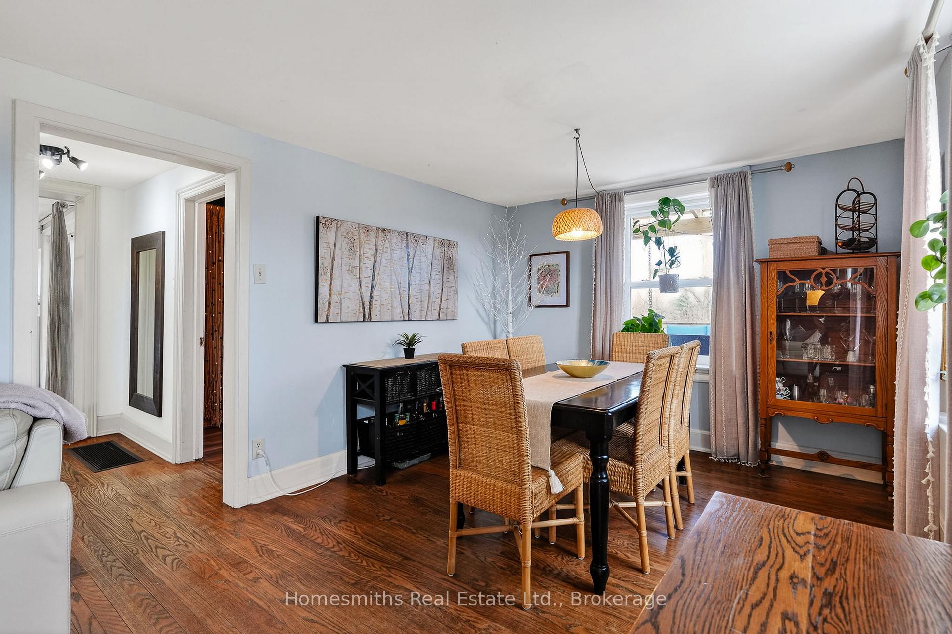 Photo 11 of 1002 Ontario Street, Cobourg — HOMEH
