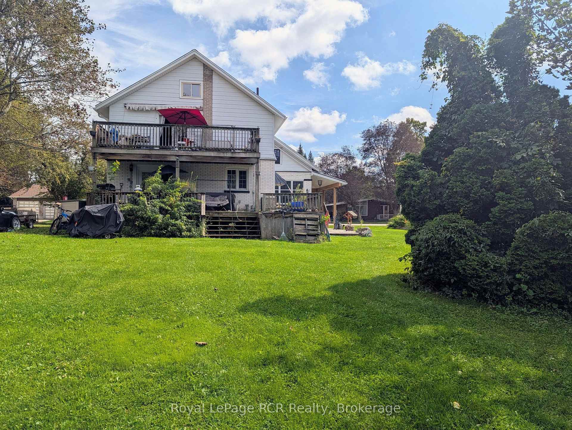Photo 5 of 376 George Street E, West Grey — HOMEH