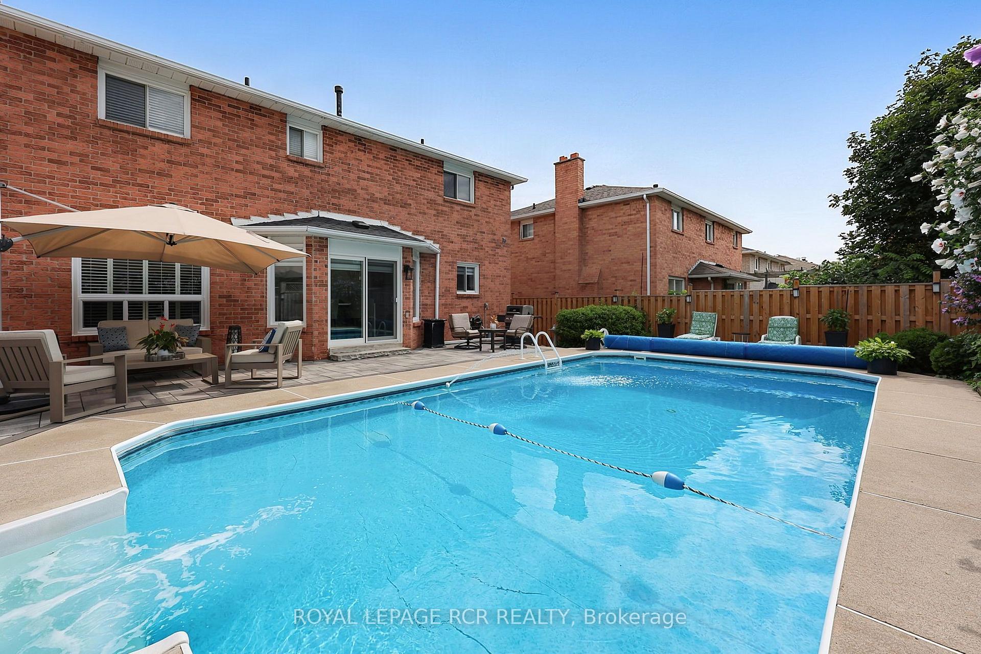 Photo 30 of 18 Mccabe Crescent, Caledon, Bolton North — HOMEH