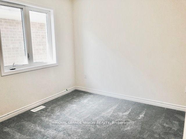 Photo 2 of 2714 Sapphire Drive, Pickering, Rural Pickering — HOMEH