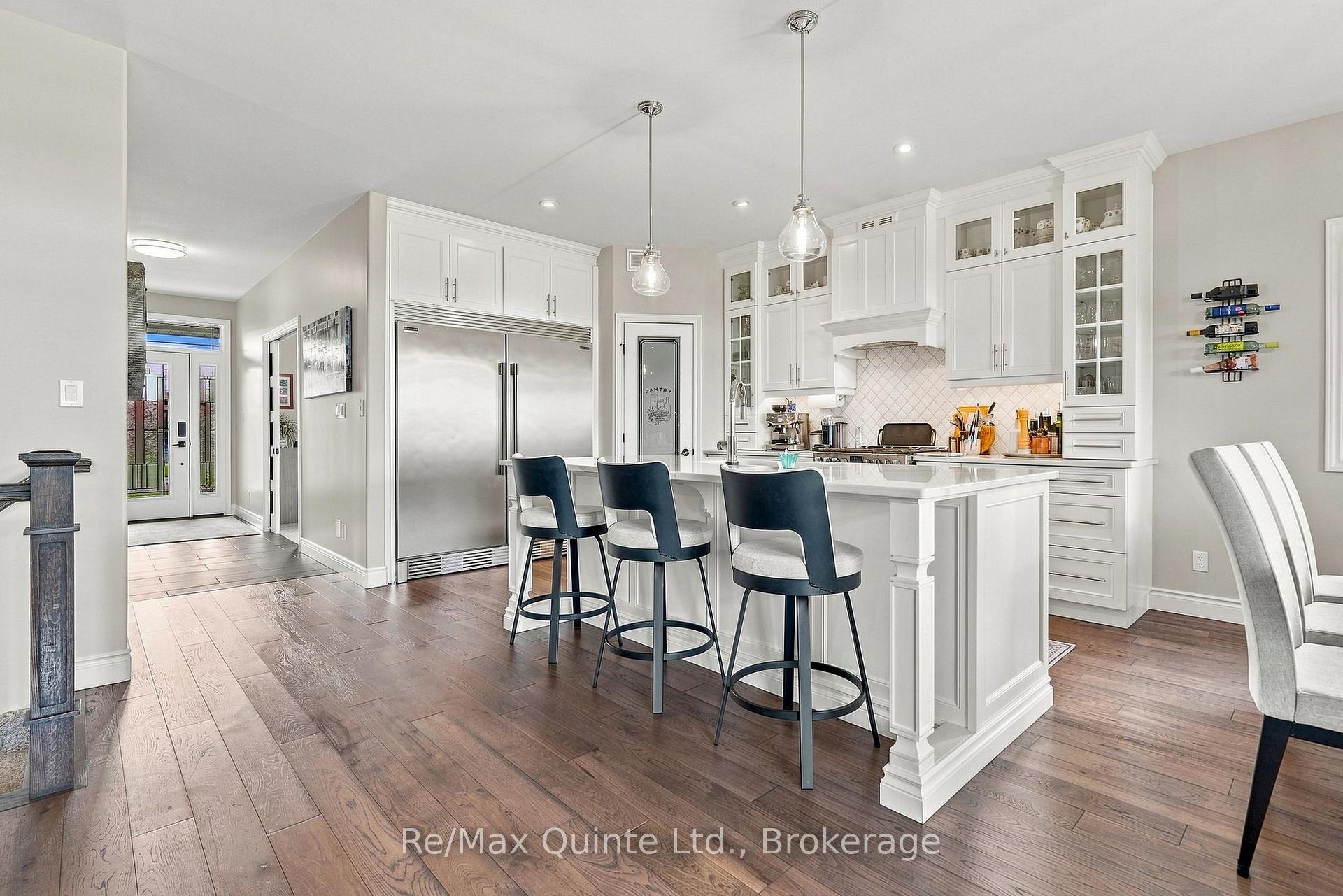 Photo 13 of 40 Farmington Crescent, Belleville, Belleville Ward — HOMEH