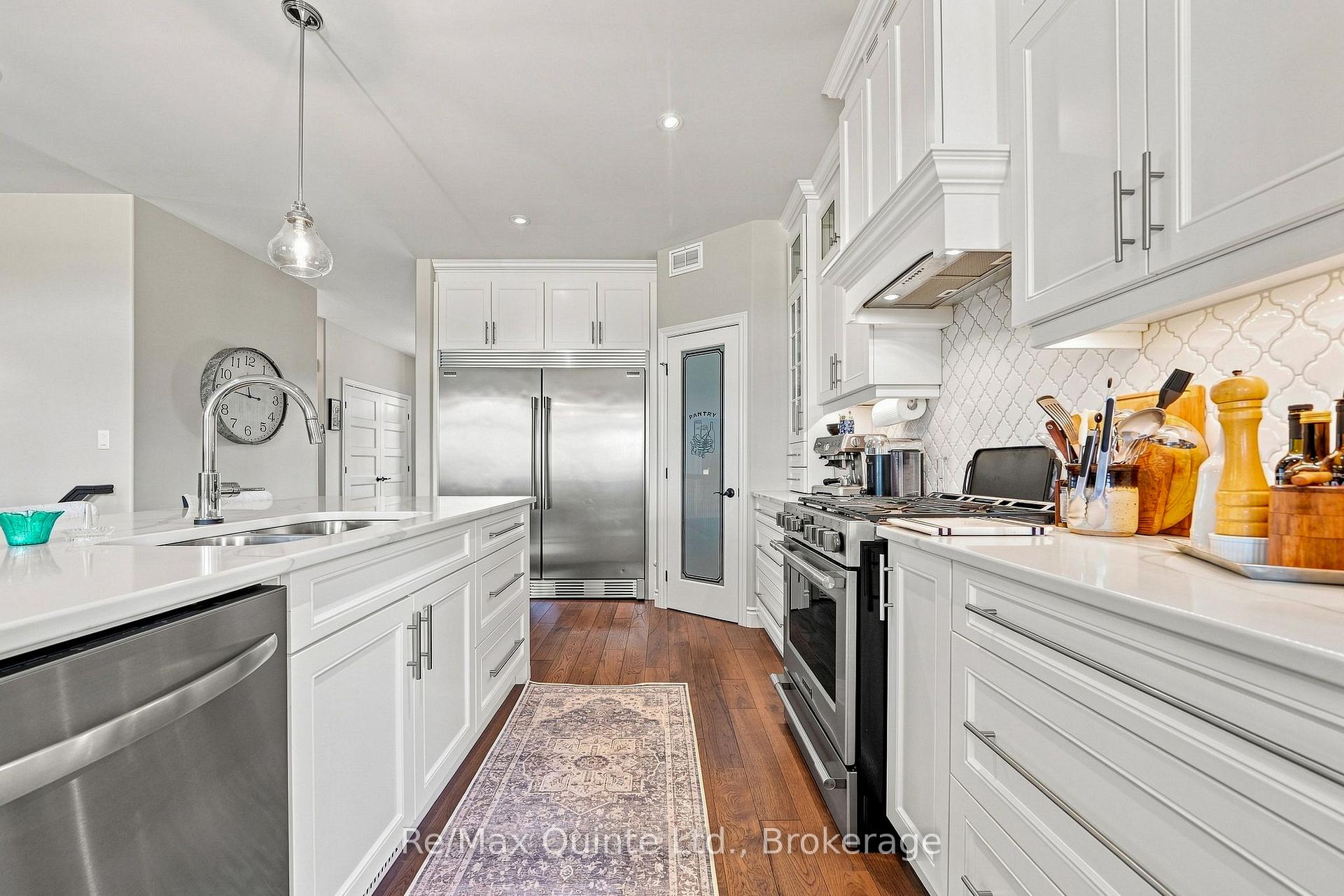Photo 15 of 40 Farmington Crescent, Belleville, Belleville Ward — HOMEH