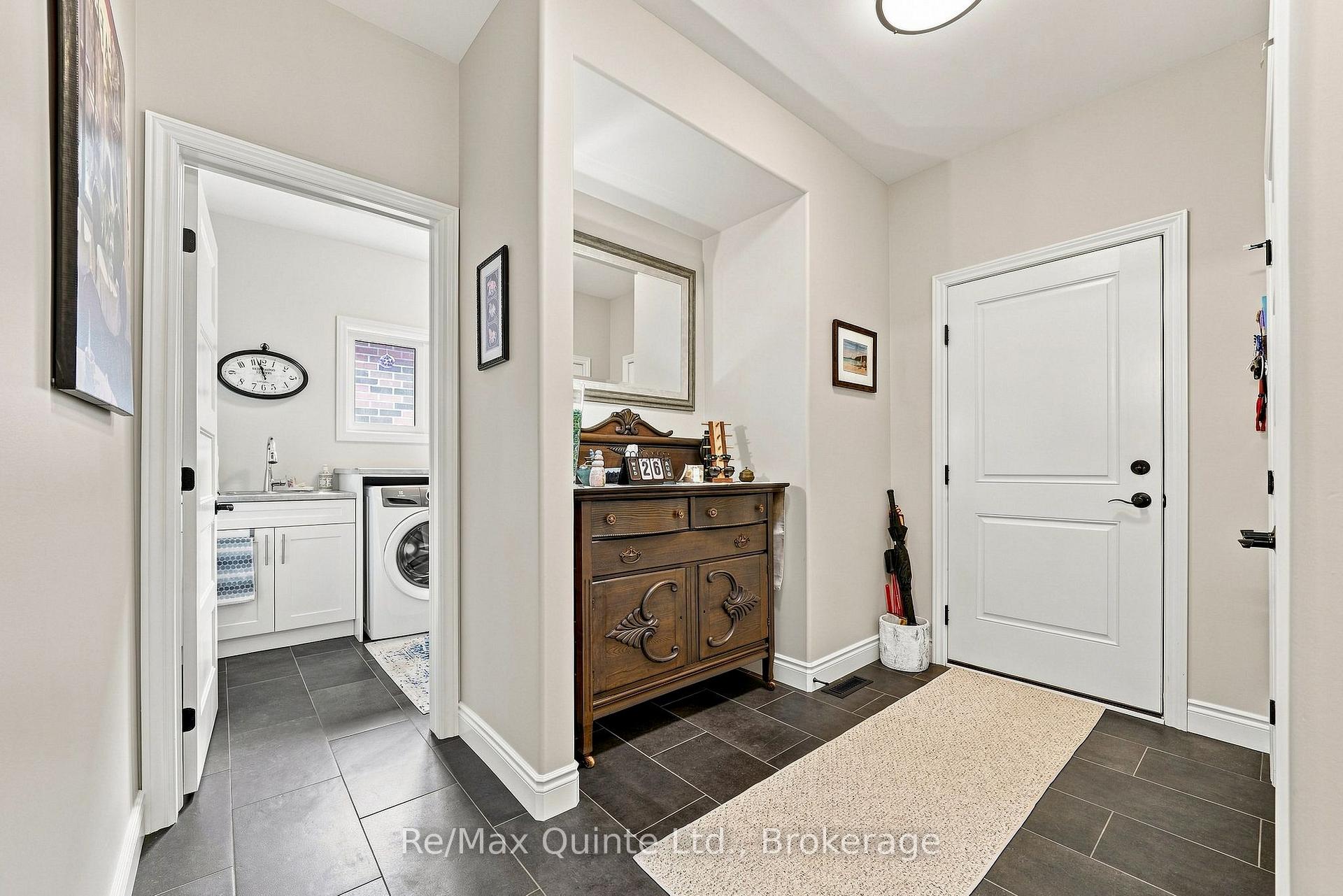 Photo 27 of 40 Farmington Crescent, Belleville, Belleville Ward — HOMEH