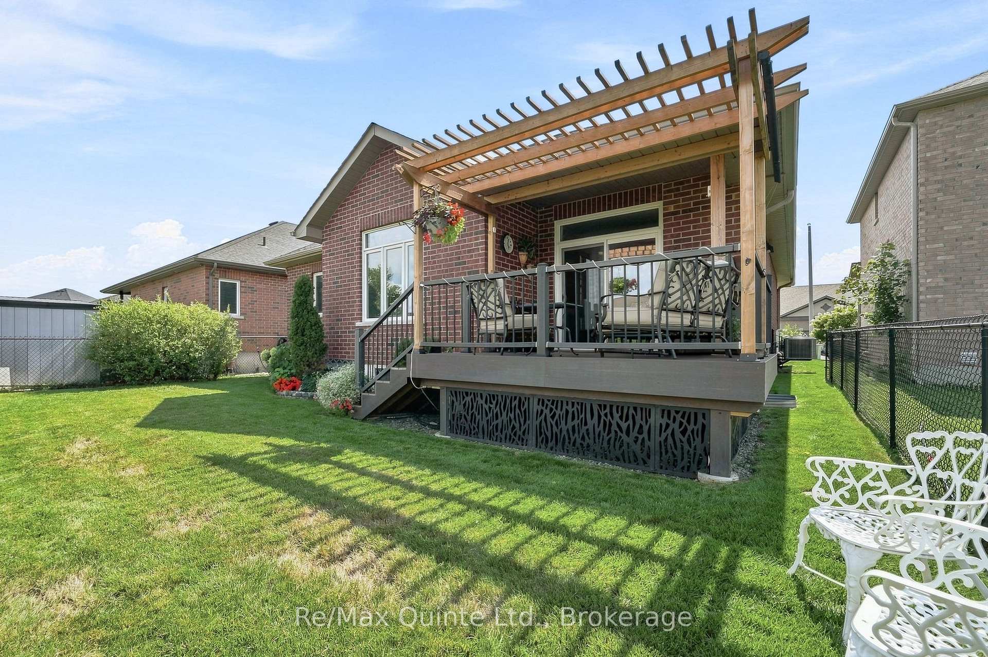 Photo 40 of 40 Farmington Crescent, Belleville, Belleville Ward — HOMEH