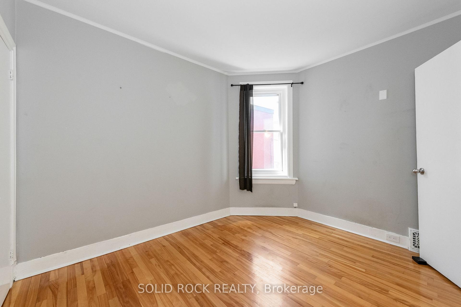 Photo 22 of 134 Concord Street S, Ottawa, Ottawa East — HOMEH