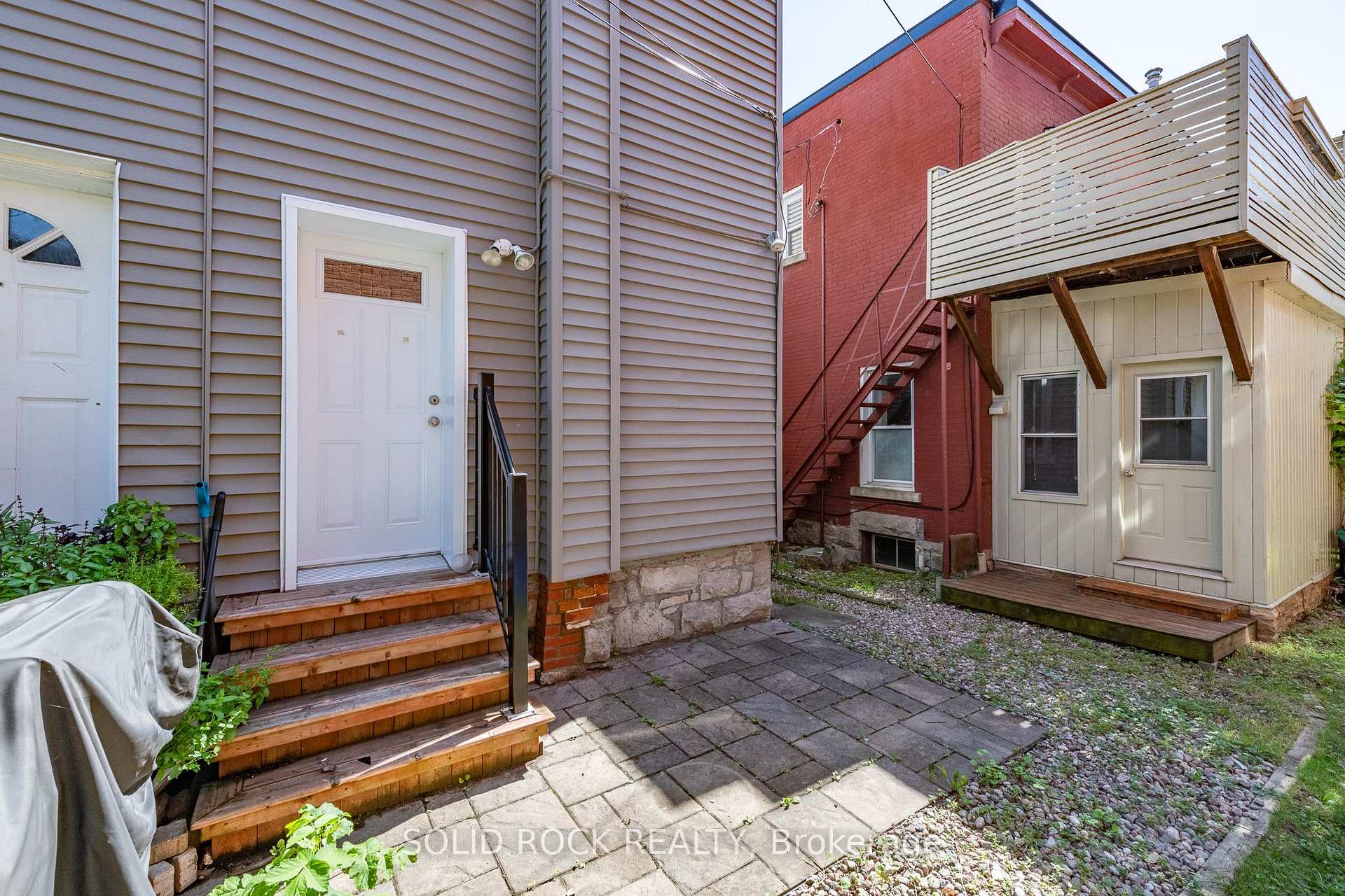 Photo 41 of 134 Concord Street S, Ottawa, Ottawa East — HOMEH