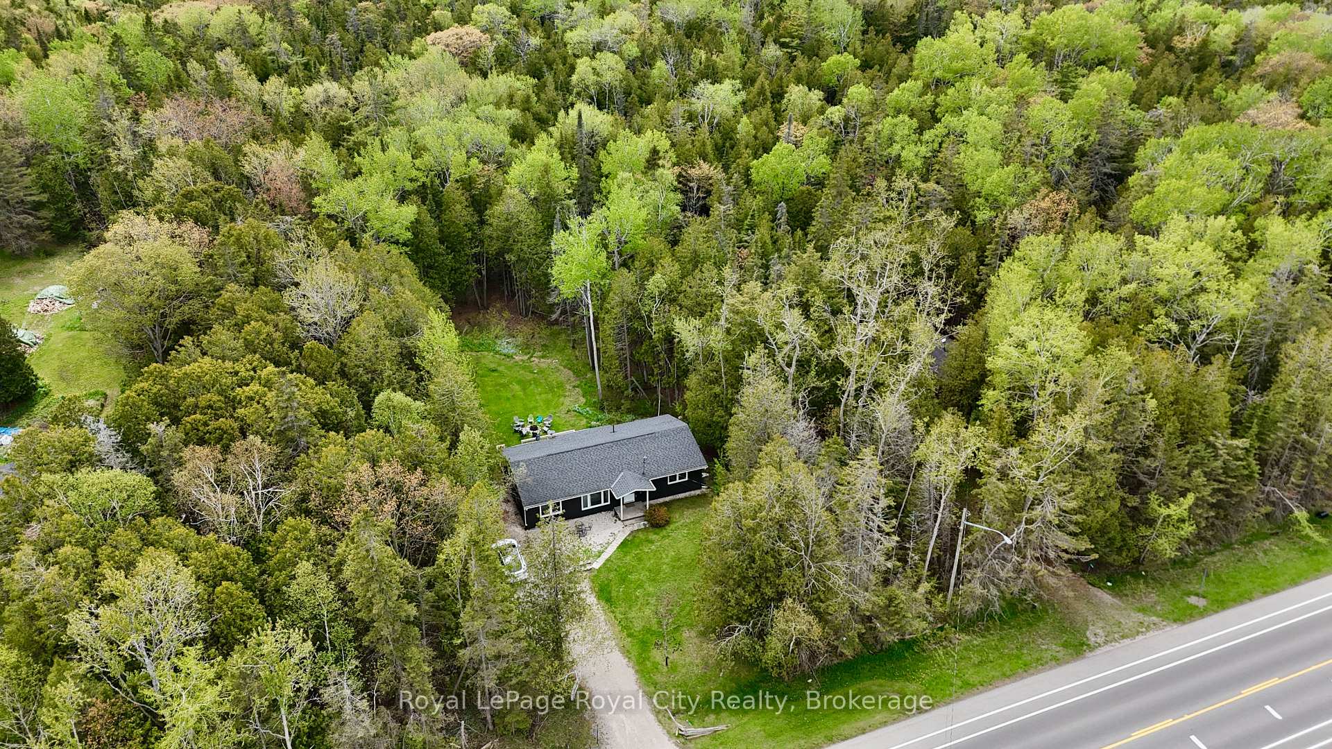 Photo of 7221 6 Highway
