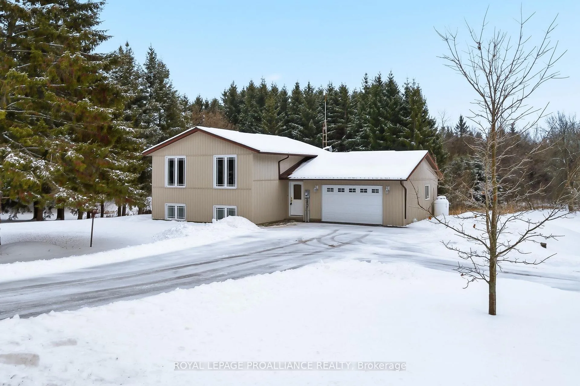Photo 1 of 296 Willett Road, Belleville, Thurlow Ward — HOMEH