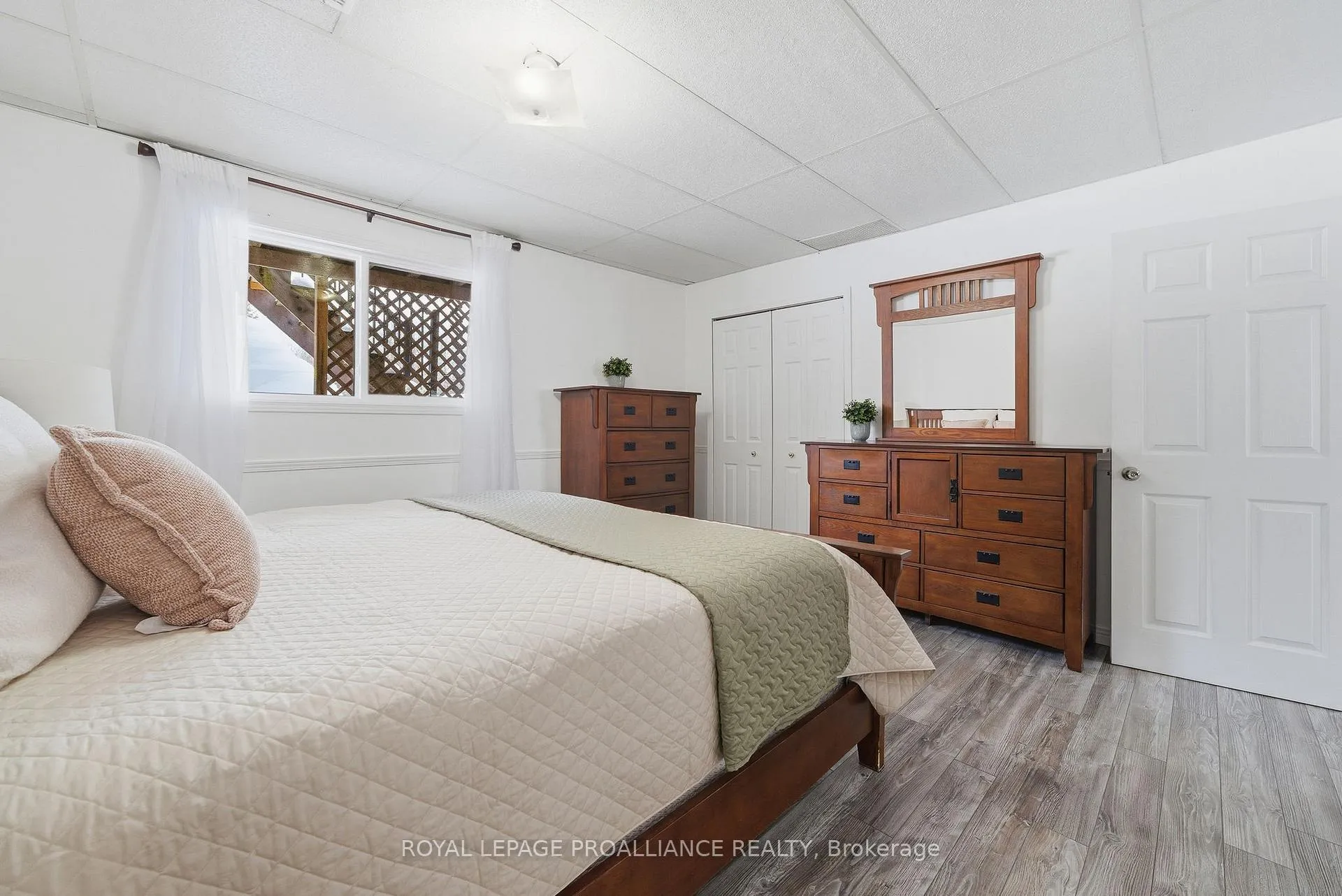 Photo 30 of 296 Willett Road, Belleville, Thurlow Ward — HOMEH