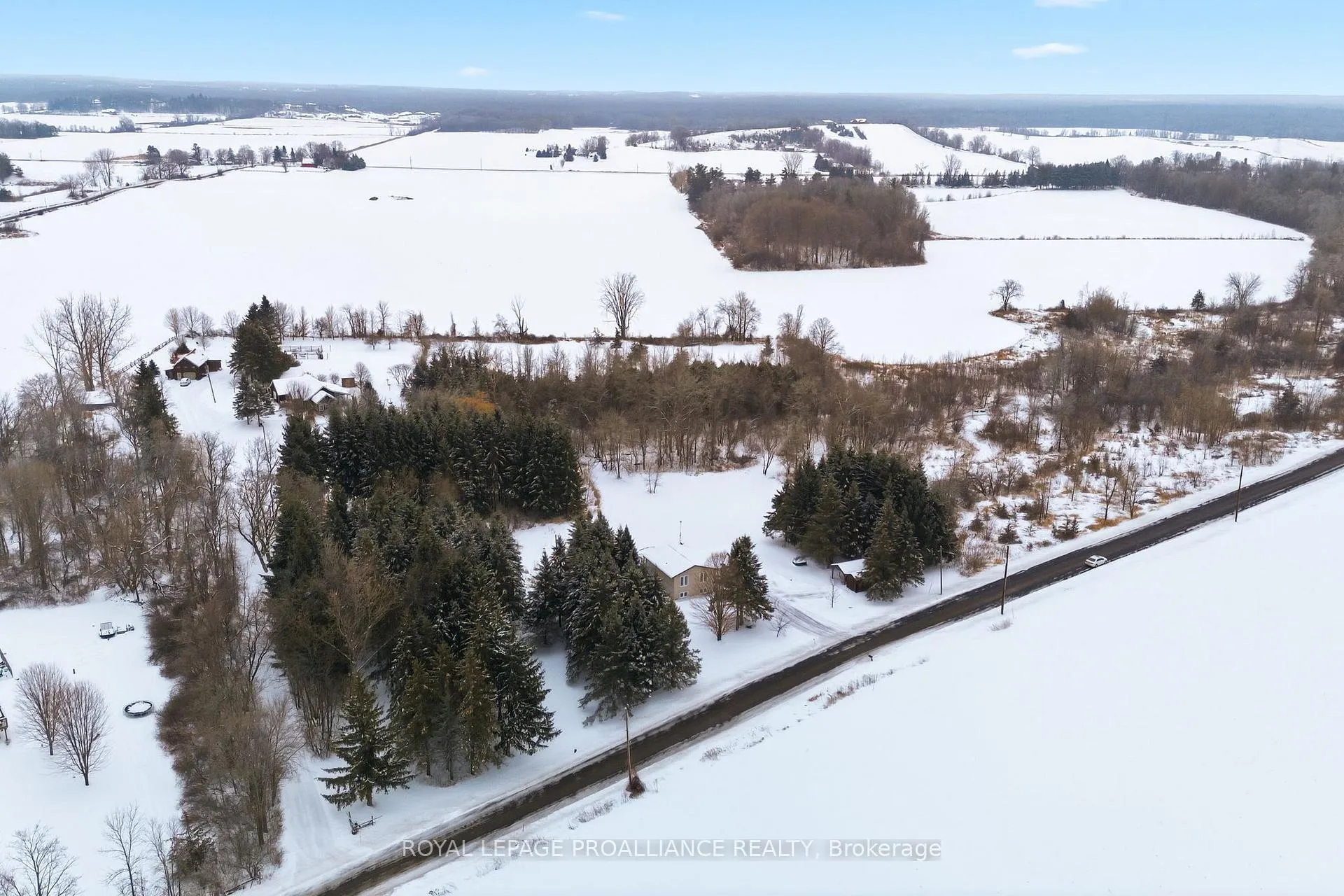 Photo 36 of 296 Willett Road, Belleville, Thurlow Ward — HOMEH