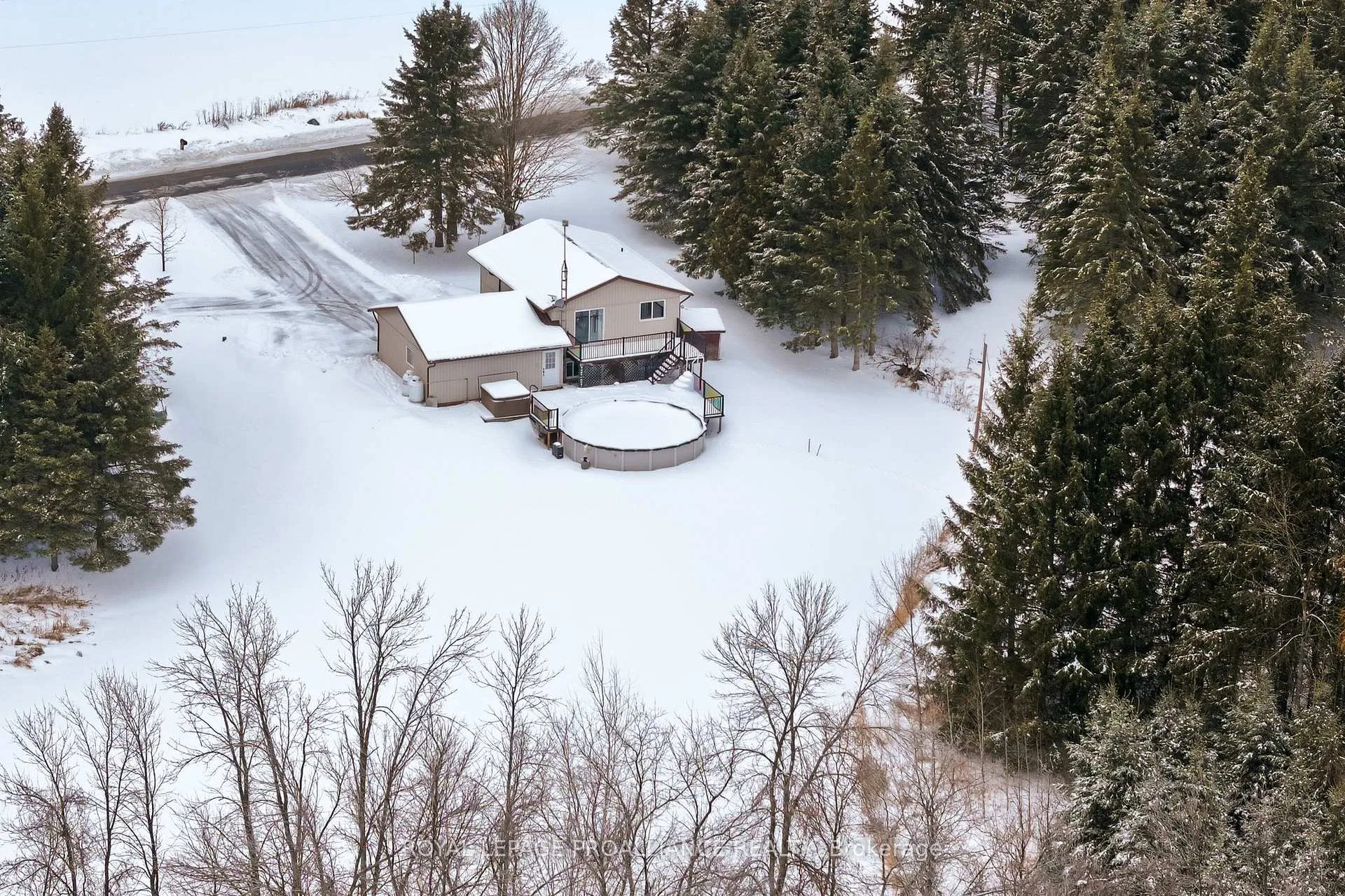 Photo 37 of 296 Willett Road, Belleville, Thurlow Ward — HOMEH