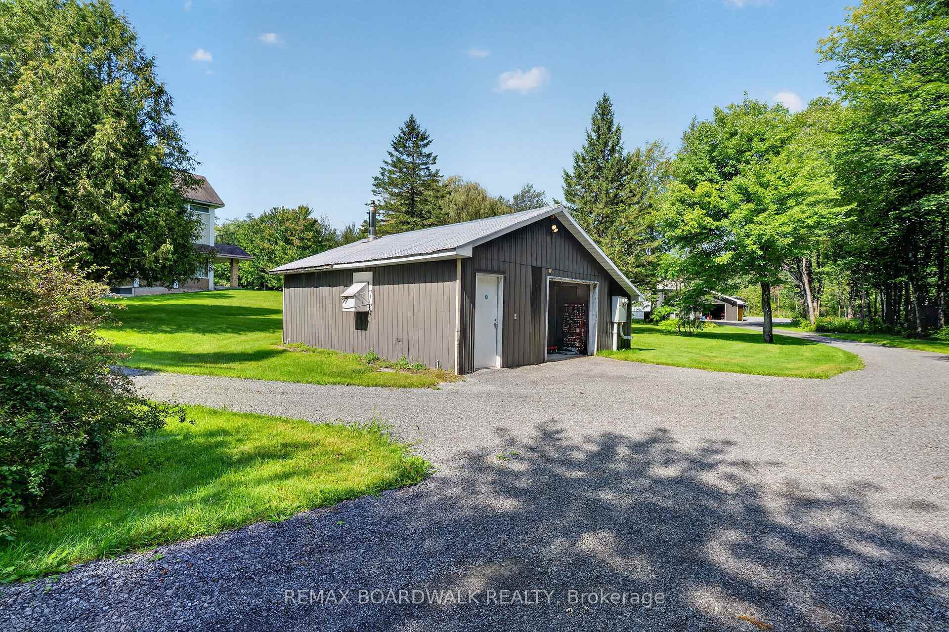 Photo 39 of 2437 Devine Road, Ottawa, Vars & Area — HOMEH