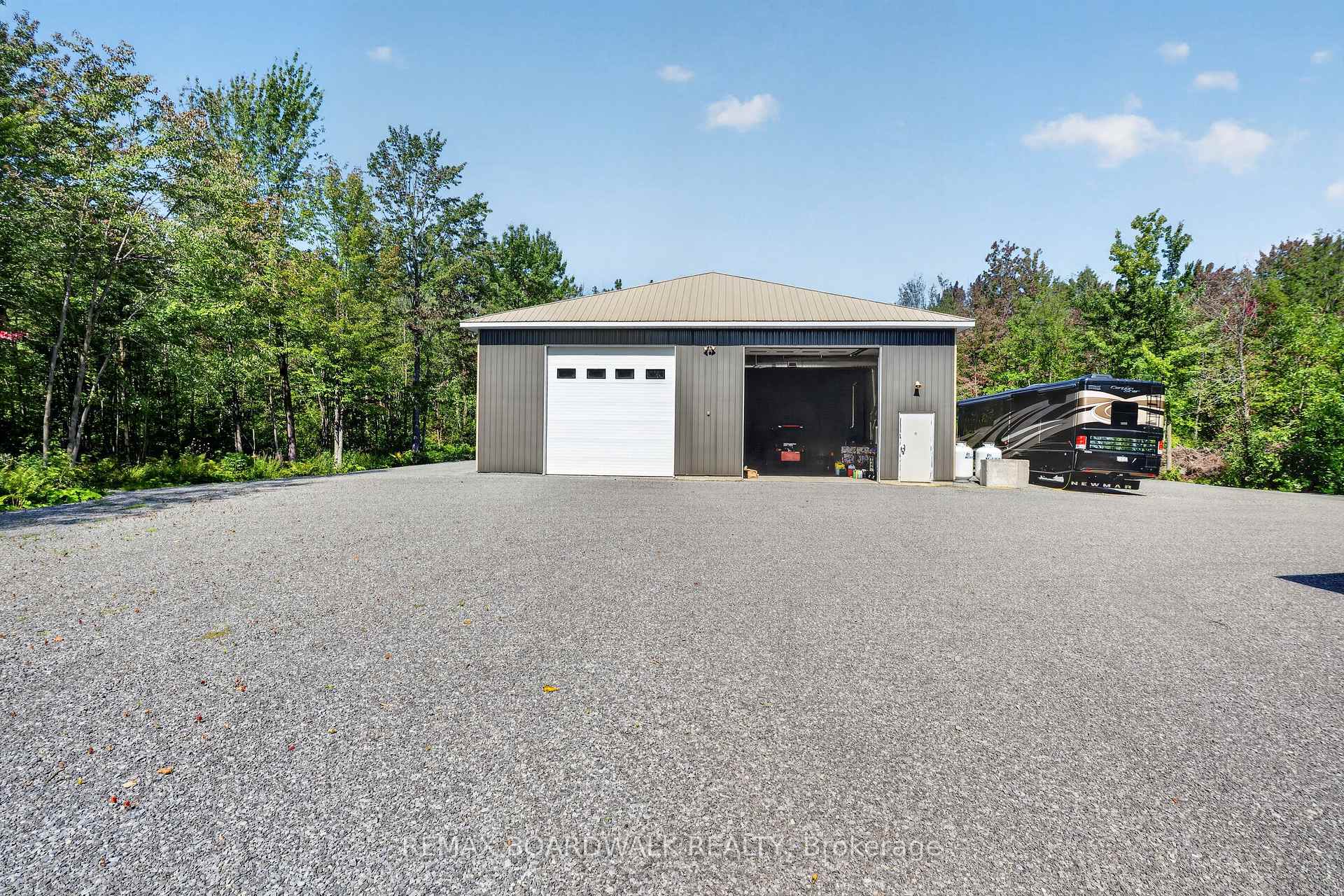 Photo 43 of 2437 Devine Road, Ottawa, Vars & Area — HOMEH