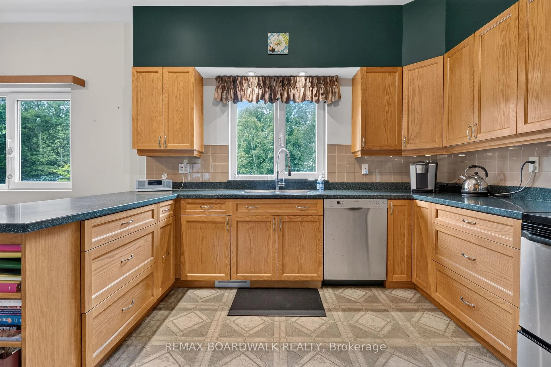 Photo 10 of 2437 Devine Road, Ottawa, Vars & Area — HOMEH