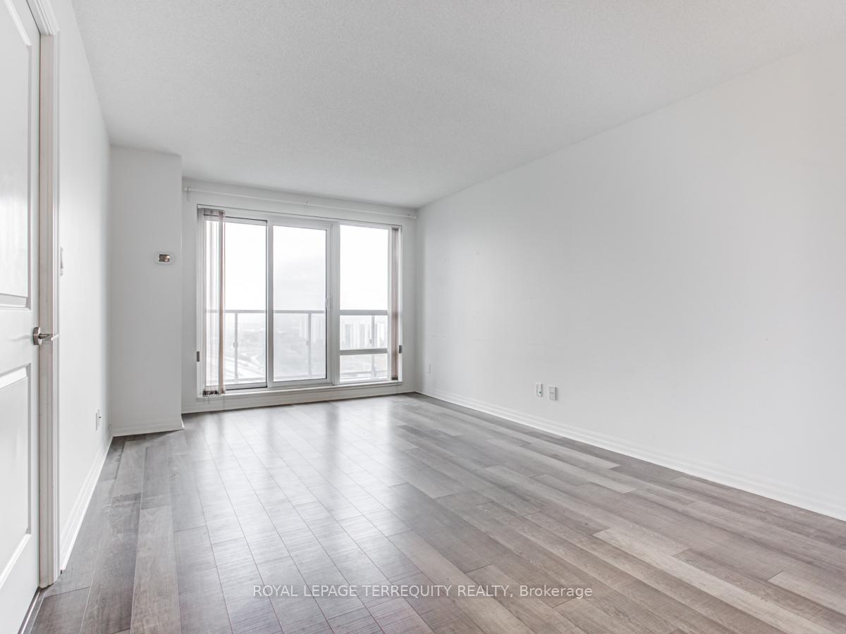 Photo 6 of Unit 2202, 2015 Sheppard Avenue E, North York, Henry Farm — HOMEH