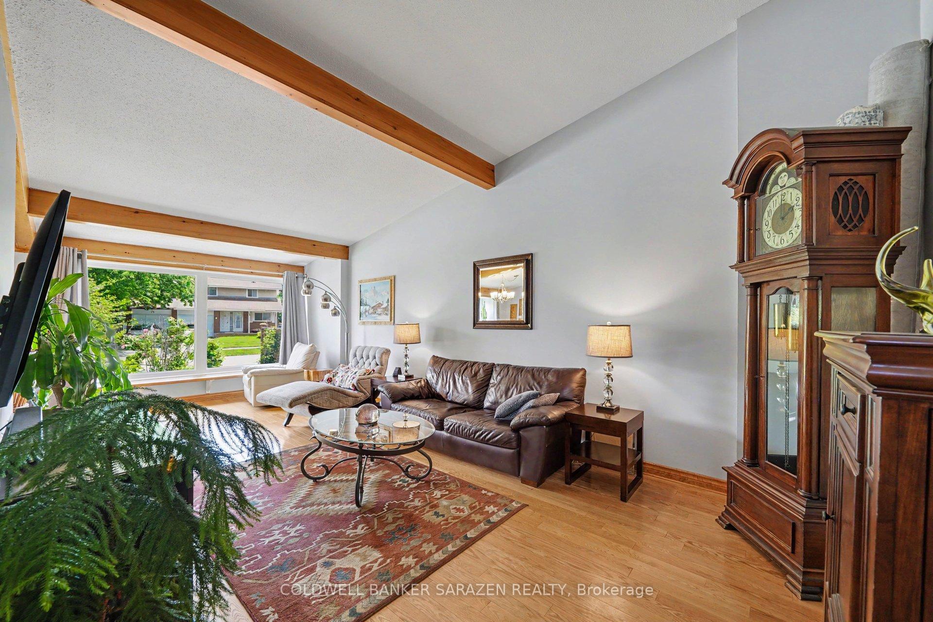 Photo 4 of 79 Woodfield Drive, Ottawa, Tanglewood — HOMEH