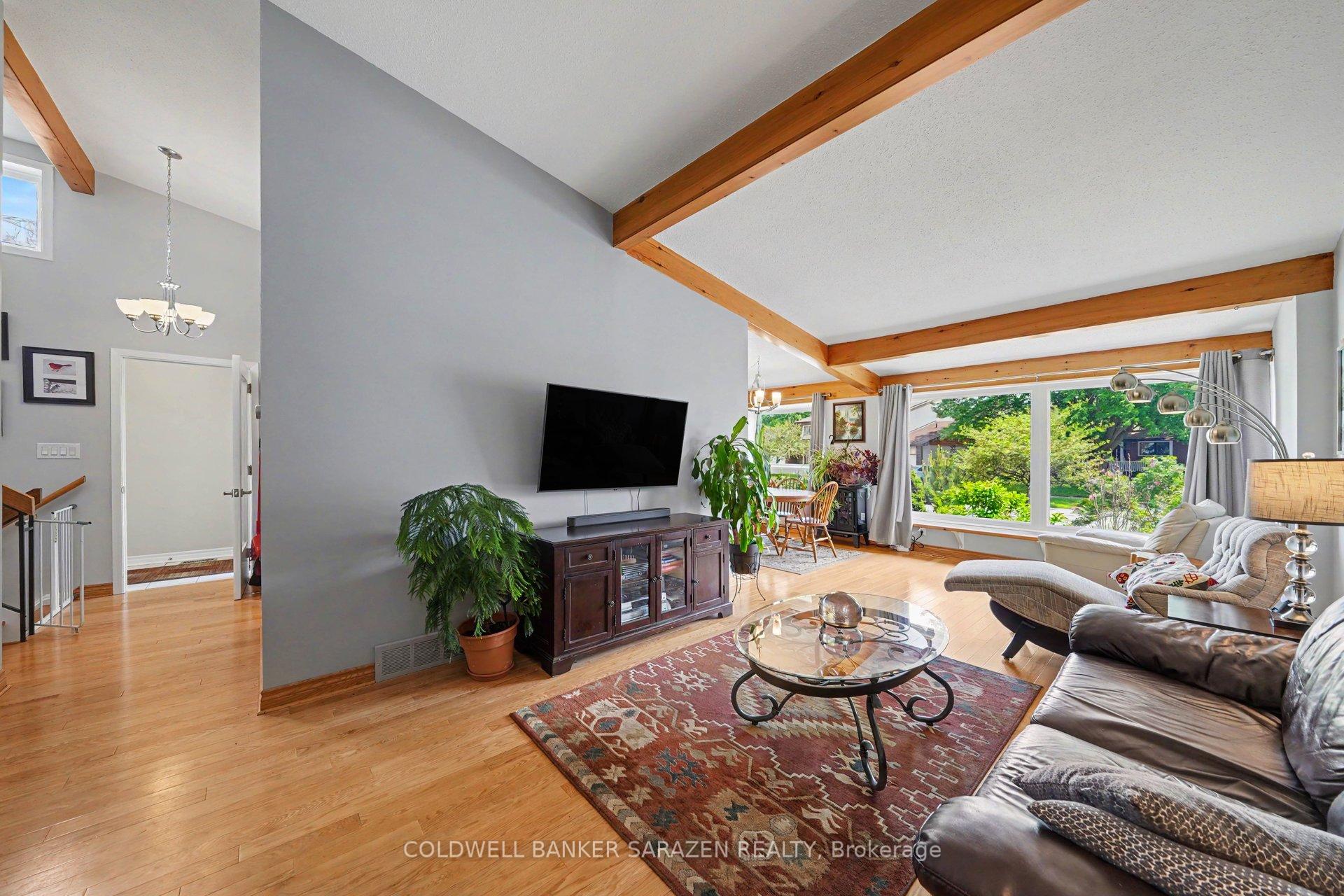 Photo 5 of 79 Woodfield Drive, Ottawa, Tanglewood — HOMEH