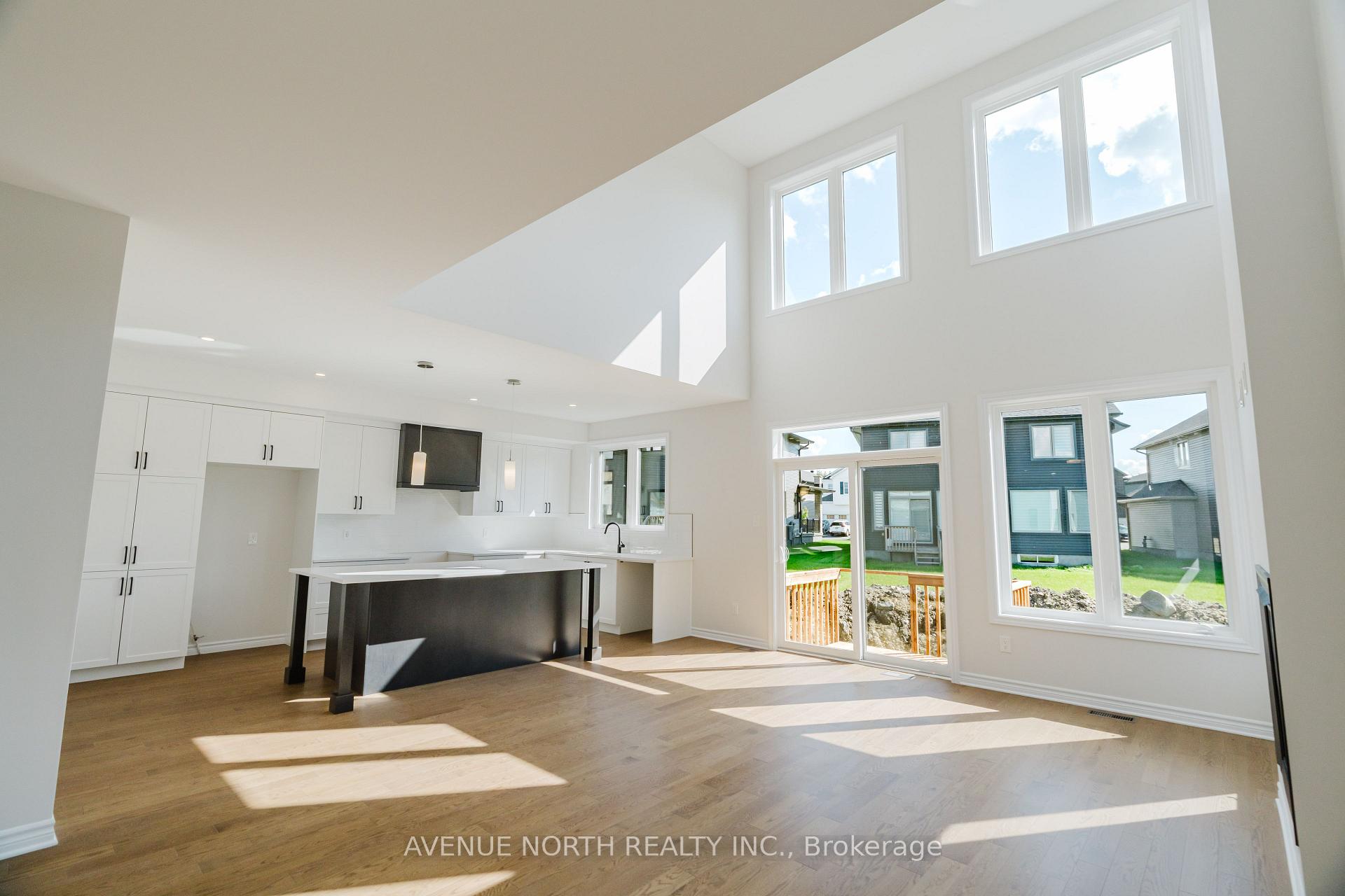 Photo 15 of 263 Ginebik Way, Ottawa, Blossom Park/Kemp Park/Findlay Creek — HOMEH