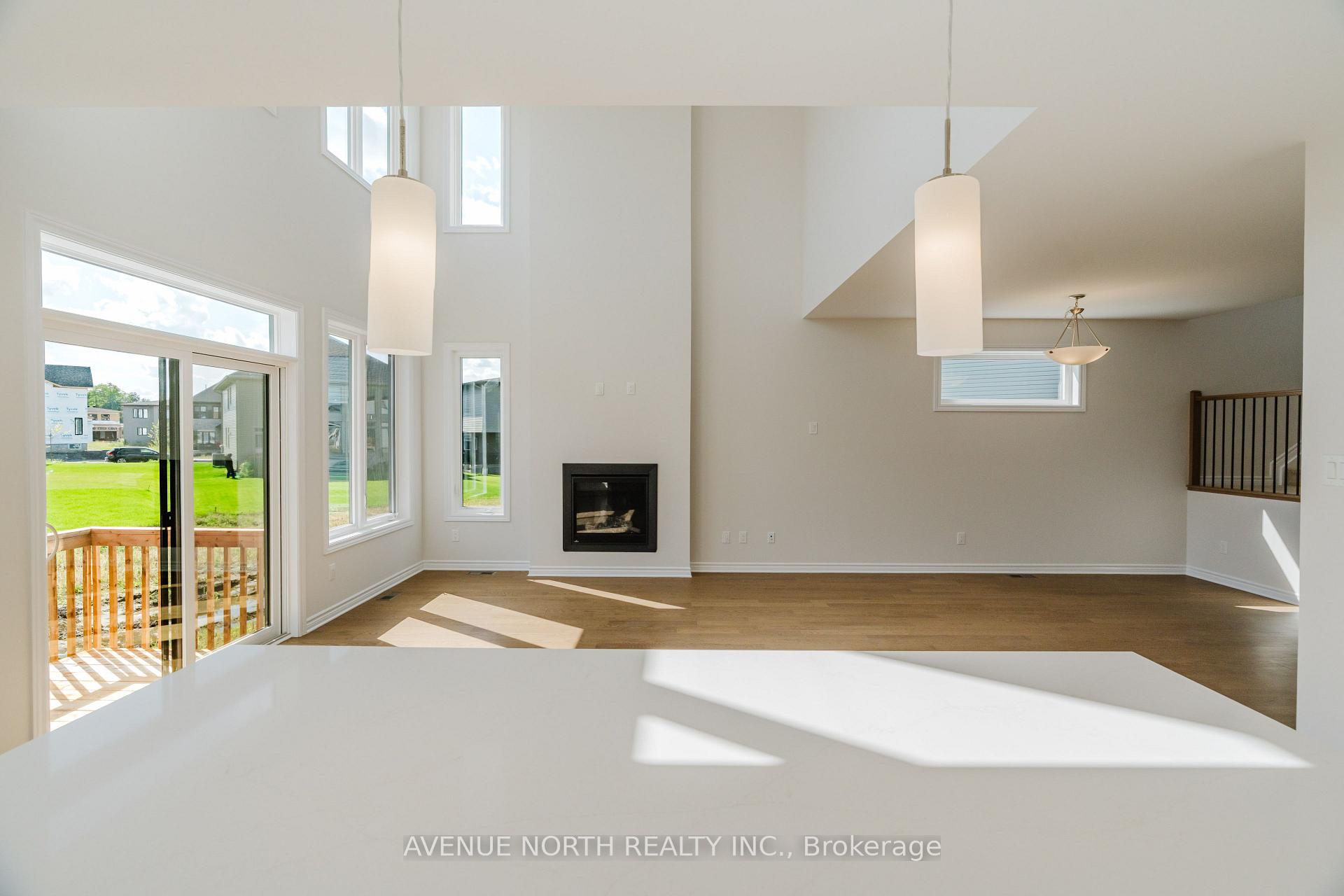 Photo 18 of 263 Ginebik Way, Ottawa, Blossom Park/Kemp Park/Findlay Creek — HOMEH