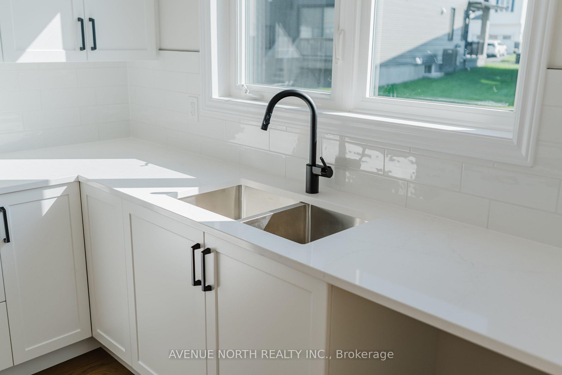 Photo 24 of 263 Ginebik Way, Ottawa, Blossom Park/Kemp Park/Findlay Creek — HOMEH