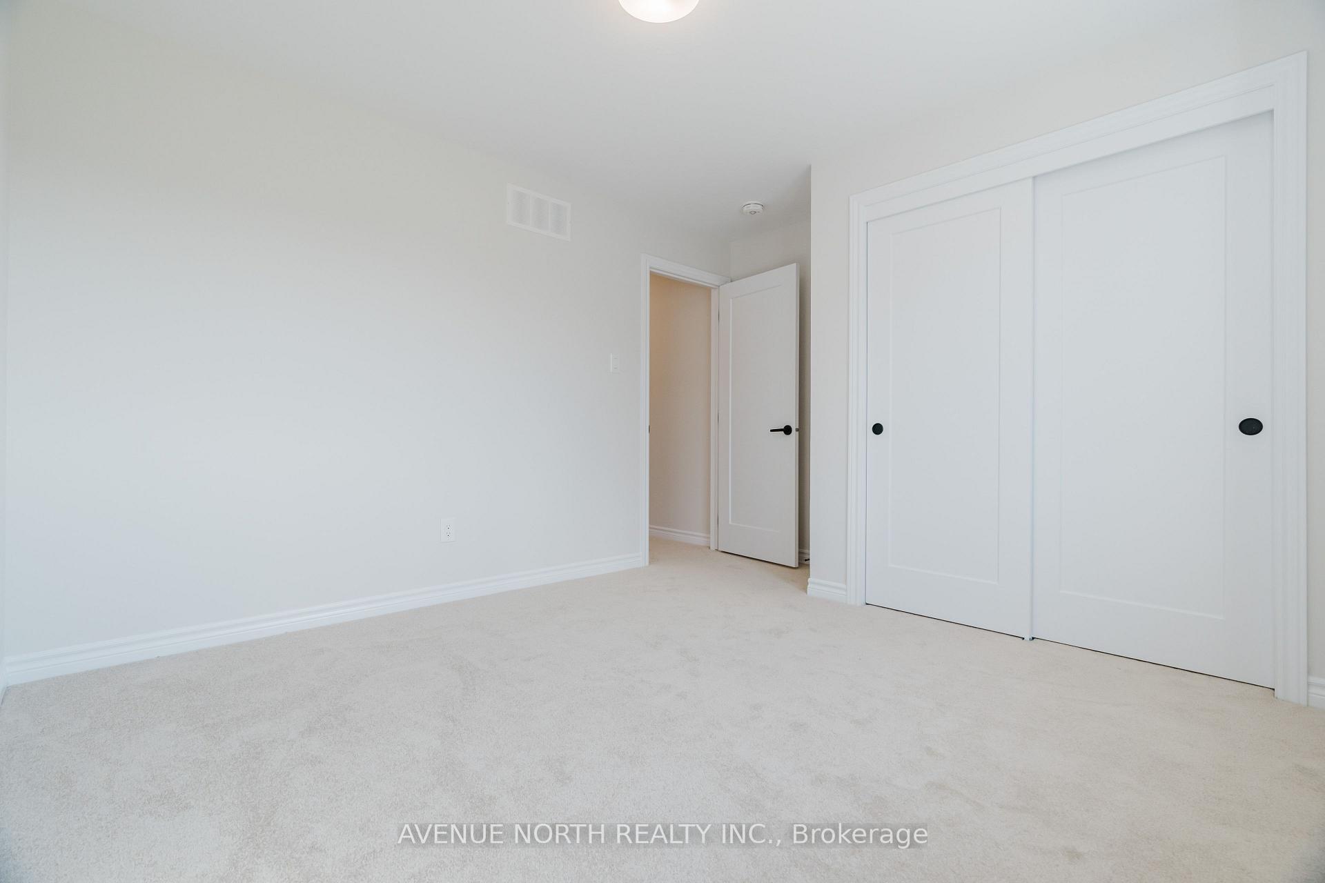 Photo 39 of 263 Ginebik Way, Ottawa, Blossom Park/Kemp Park/Findlay Creek — HOMEH