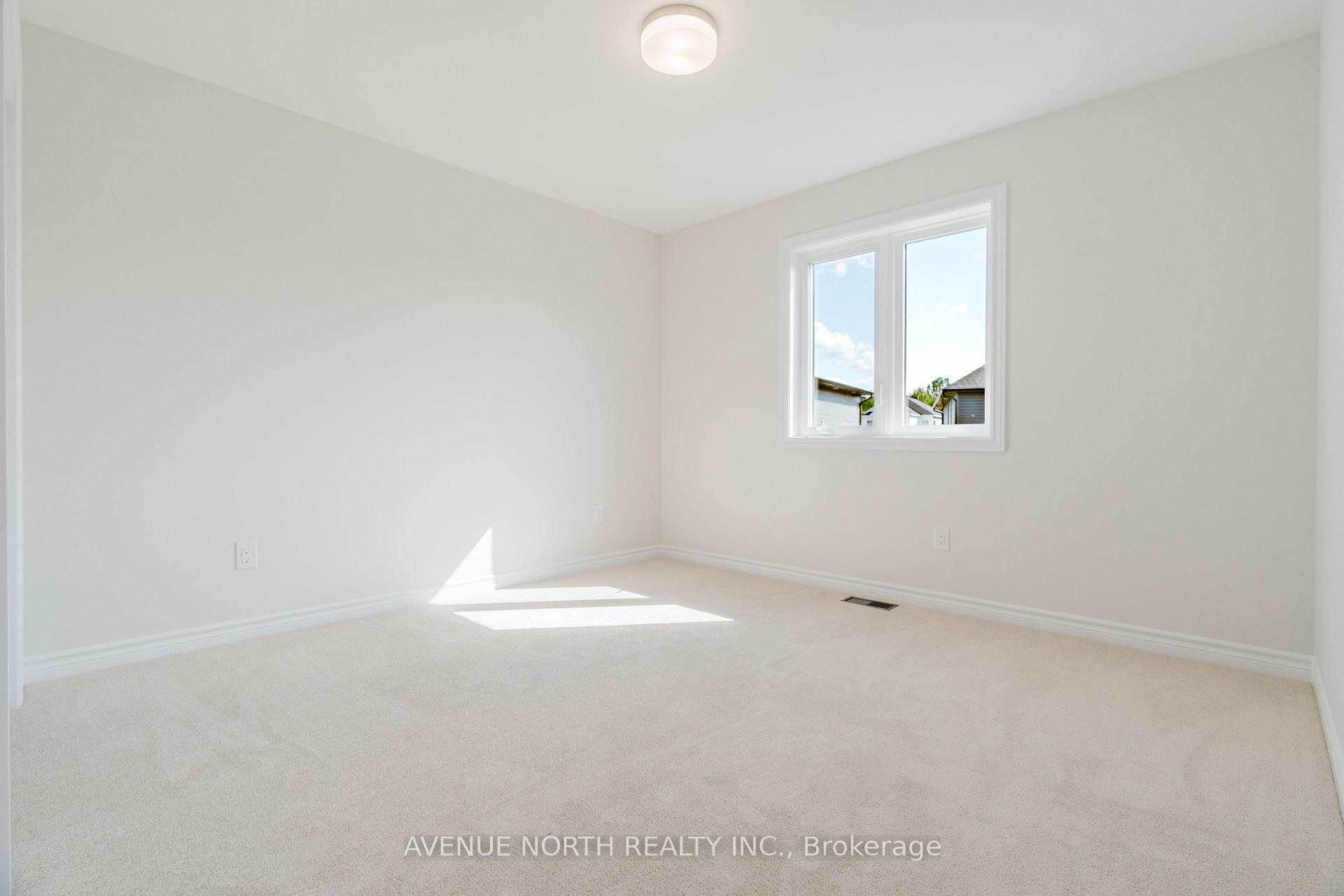 Photo 40 of 263 Ginebik Way, Ottawa, Blossom Park/Kemp Park/Findlay Creek — HOMEH