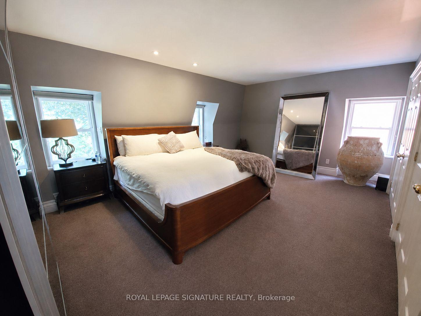 Photo 17 of Unit Upper, 47 Gloucester Street, Toronto, Church-Yonge Corridor — HOMEH